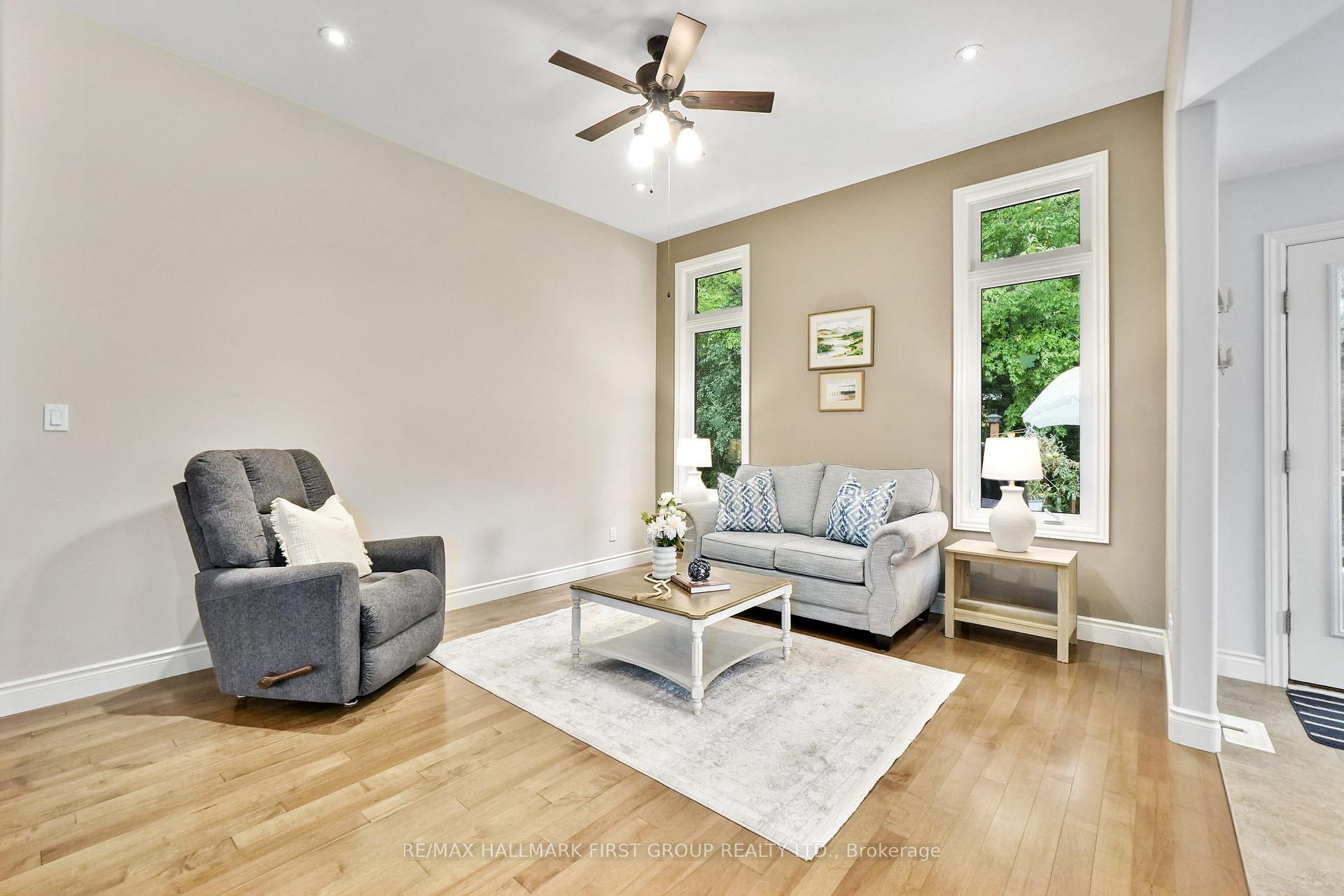 Photo 8 of 29 Algonquin Avenue, Brighton — HOMEH
