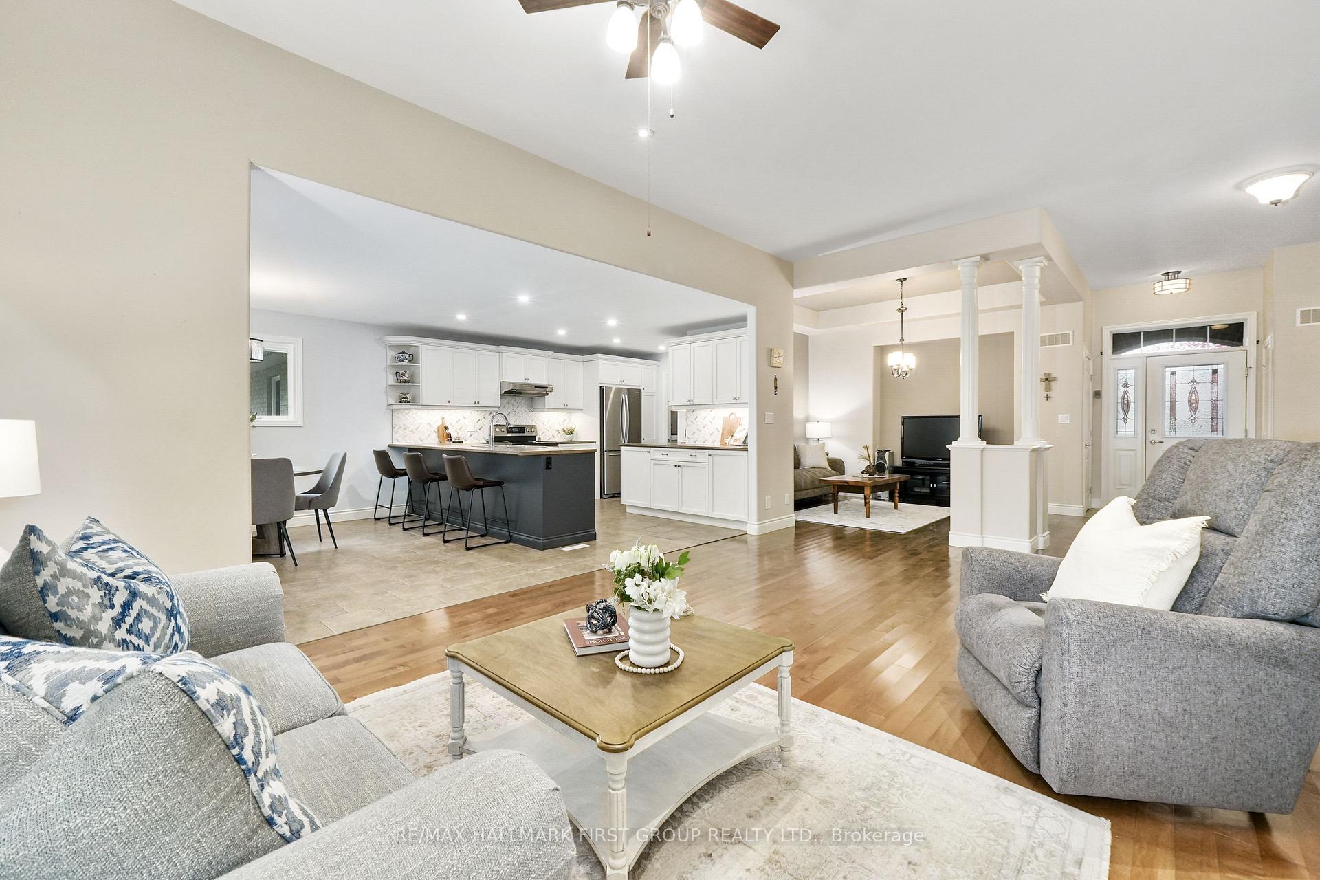 Photo 20 of 29 Algonquin Avenue, Brighton — HOMEH