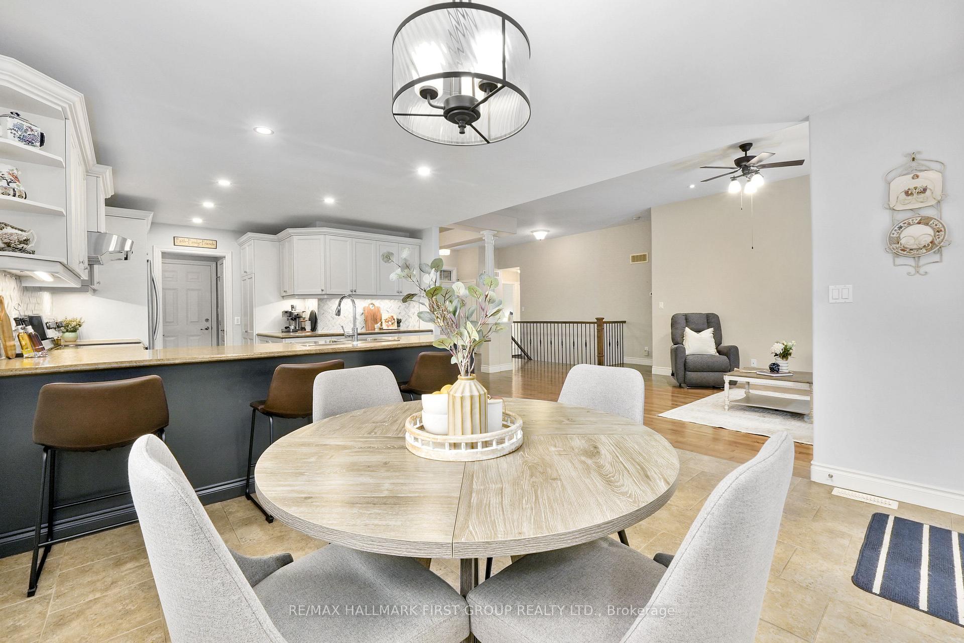 Photo 24 of 29 Algonquin Avenue, Brighton — HOMEH