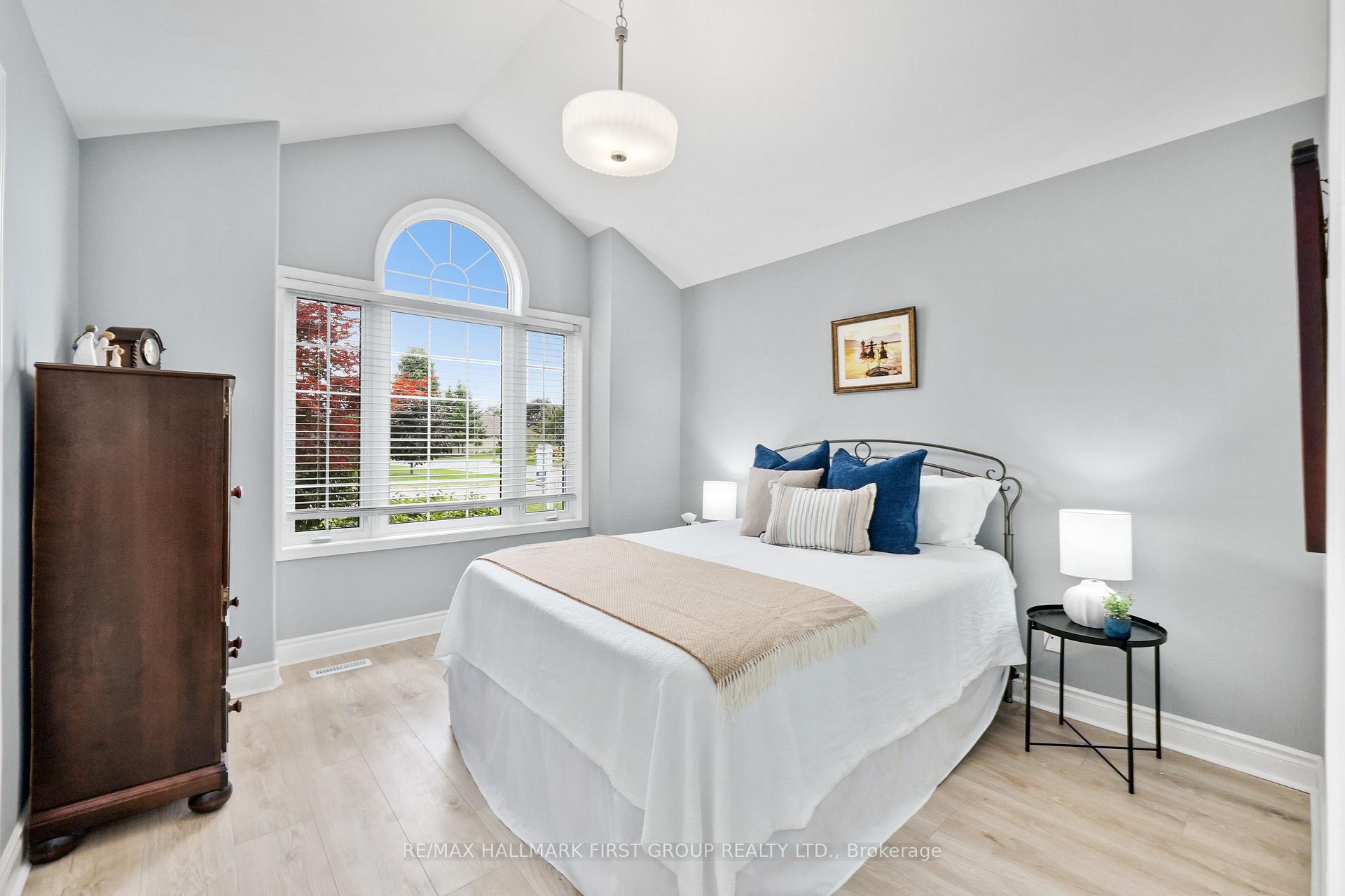 Photo 26 of 29 Algonquin Avenue, Brighton — HOMEH