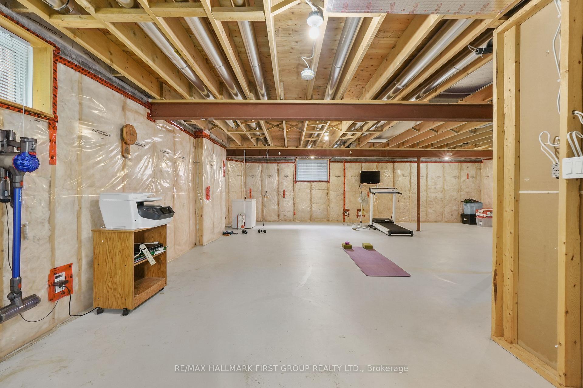 Photo 32 of 29 Algonquin Avenue, Brighton — HOMEH