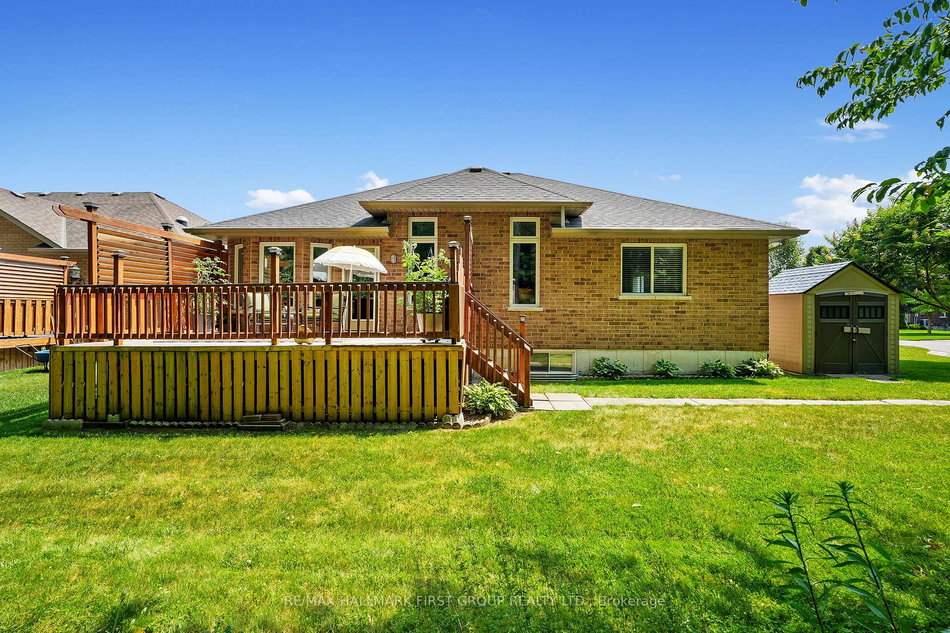 Photo 35 of 29 Algonquin Avenue, Brighton — HOMEH