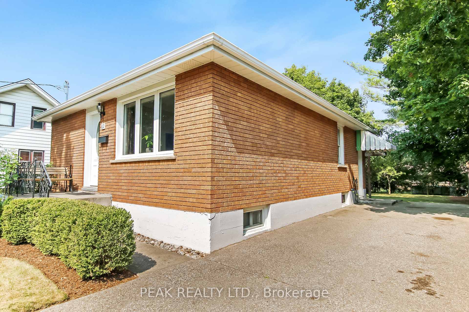 Photo 6 of 62 Ball Street, Brant, Paris — HOMEH