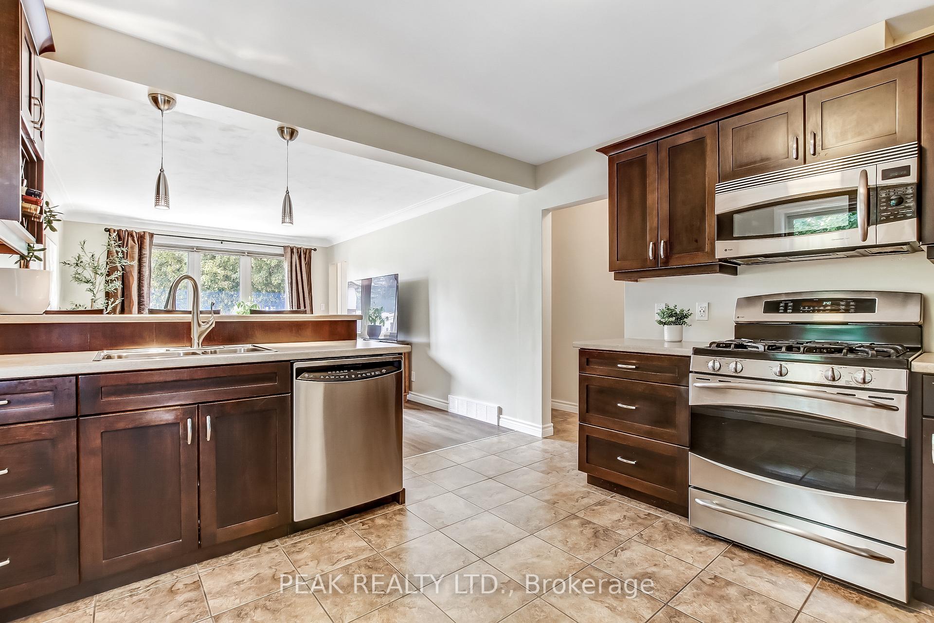 Photo 2 of 62 Ball Street, Brant, Paris — HOMEH