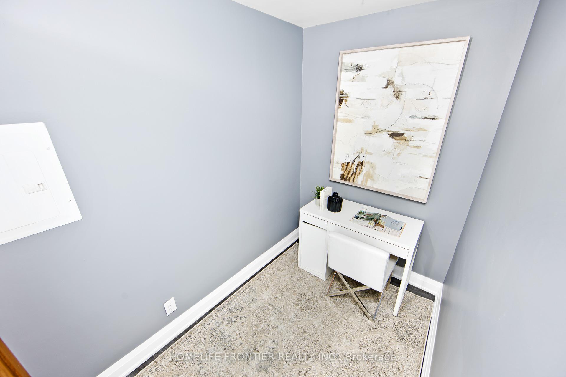Photo 11 of Unit 216, 12 Woodstream Boulevard, Vaughan, Vaughan Grove — HOMEH