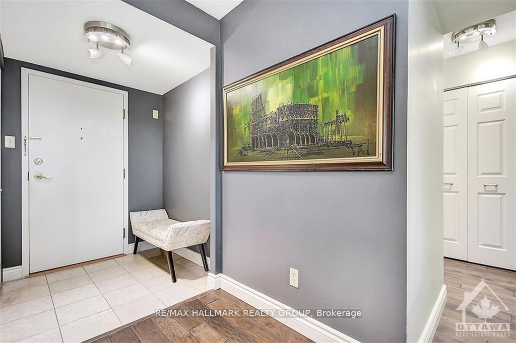 Photo 4 of Unit 306, 1510 Riverside Drive, Ottawa, Riverview Park — HOMEH