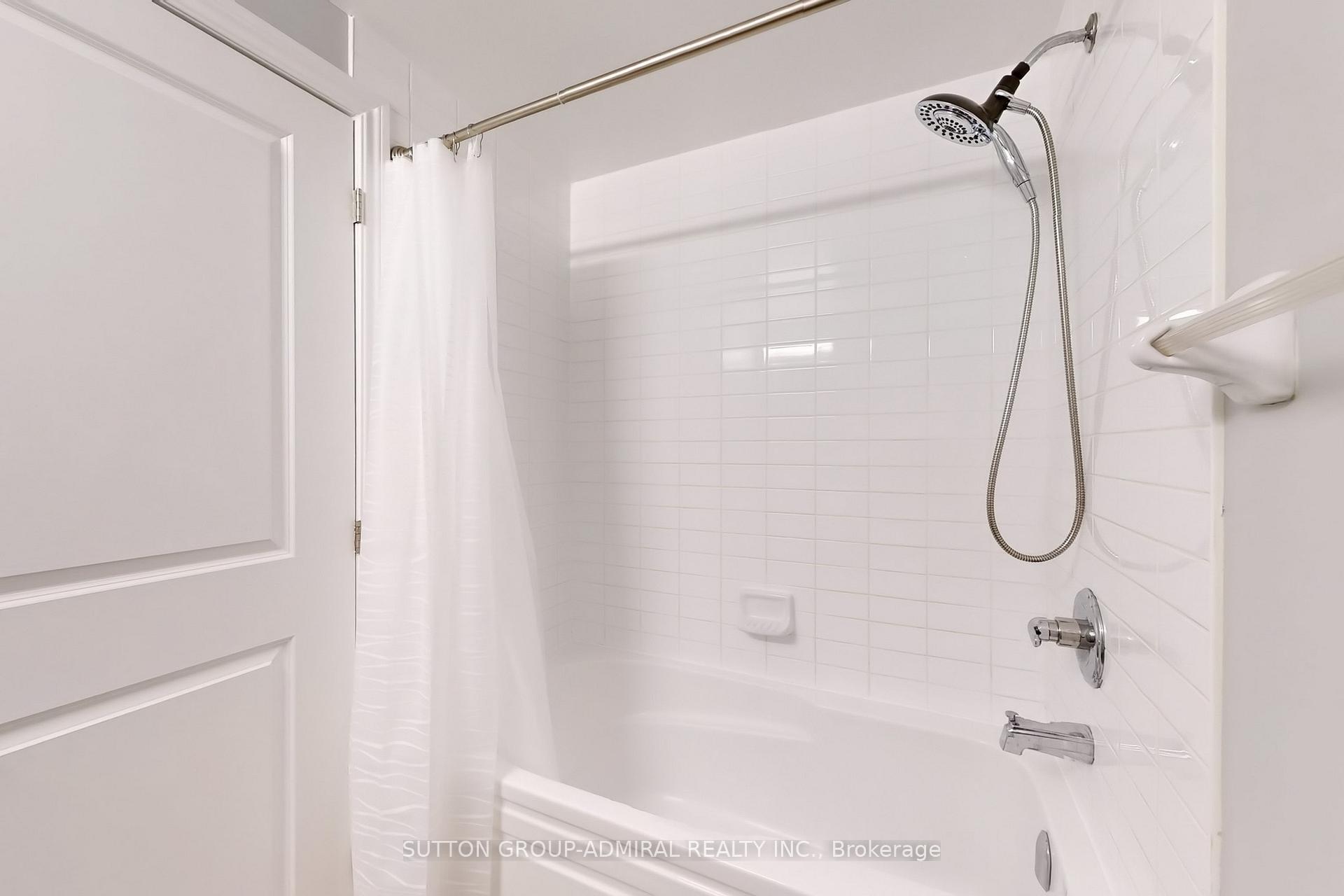 Photo 11 of Unit 502, 23 Glebe Road W, Toronto, Yonge-Eglinton — HOMEH