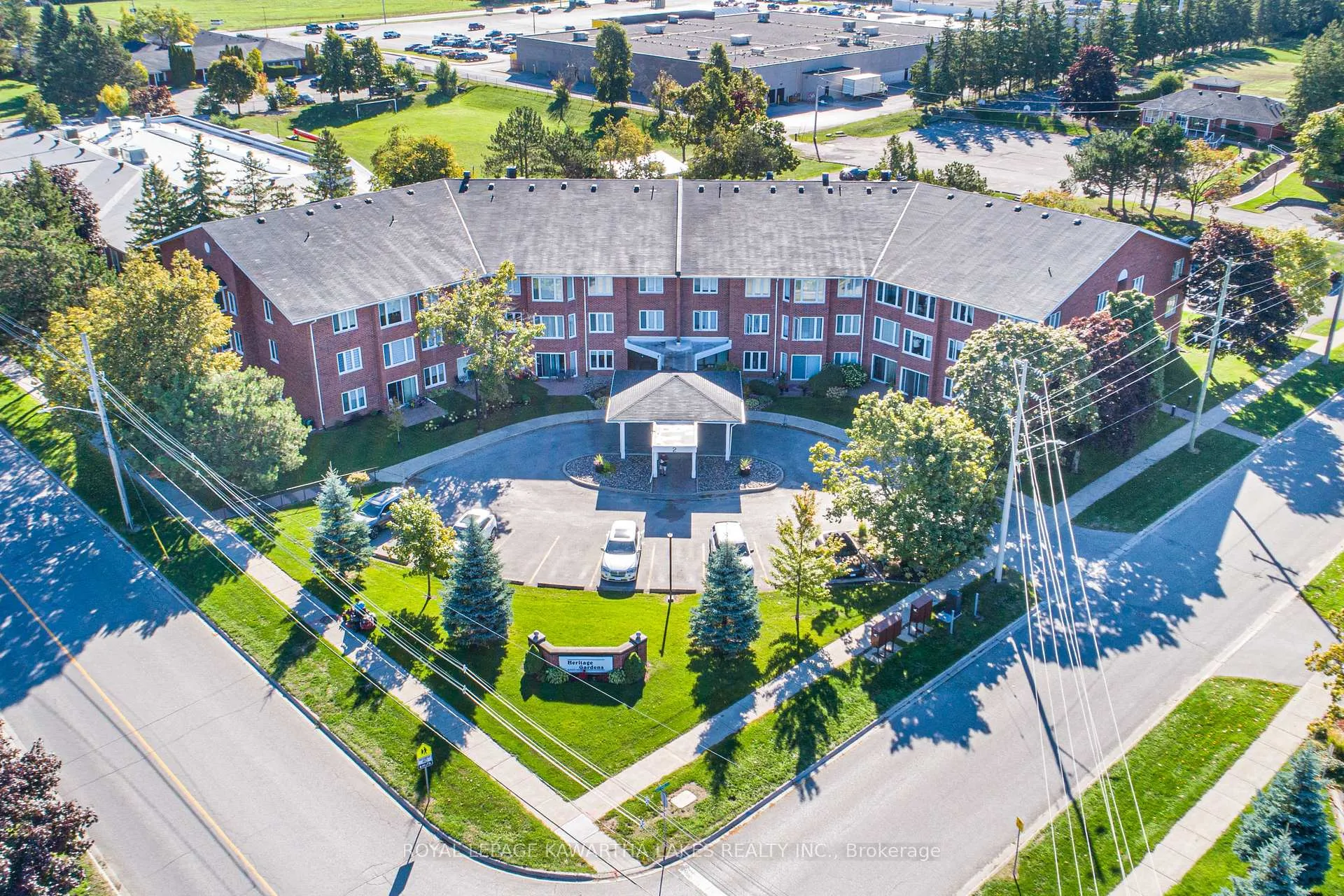 Photo 3 of Unit 215, 2 Heritage Way, Kawartha Lakes, Lindsay — HOMEH