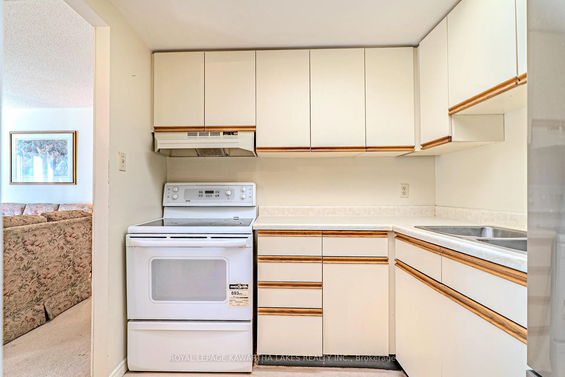 Photo 16 of Unit 215, 2 Heritage Way, Kawartha Lakes, Lindsay — HOMEH