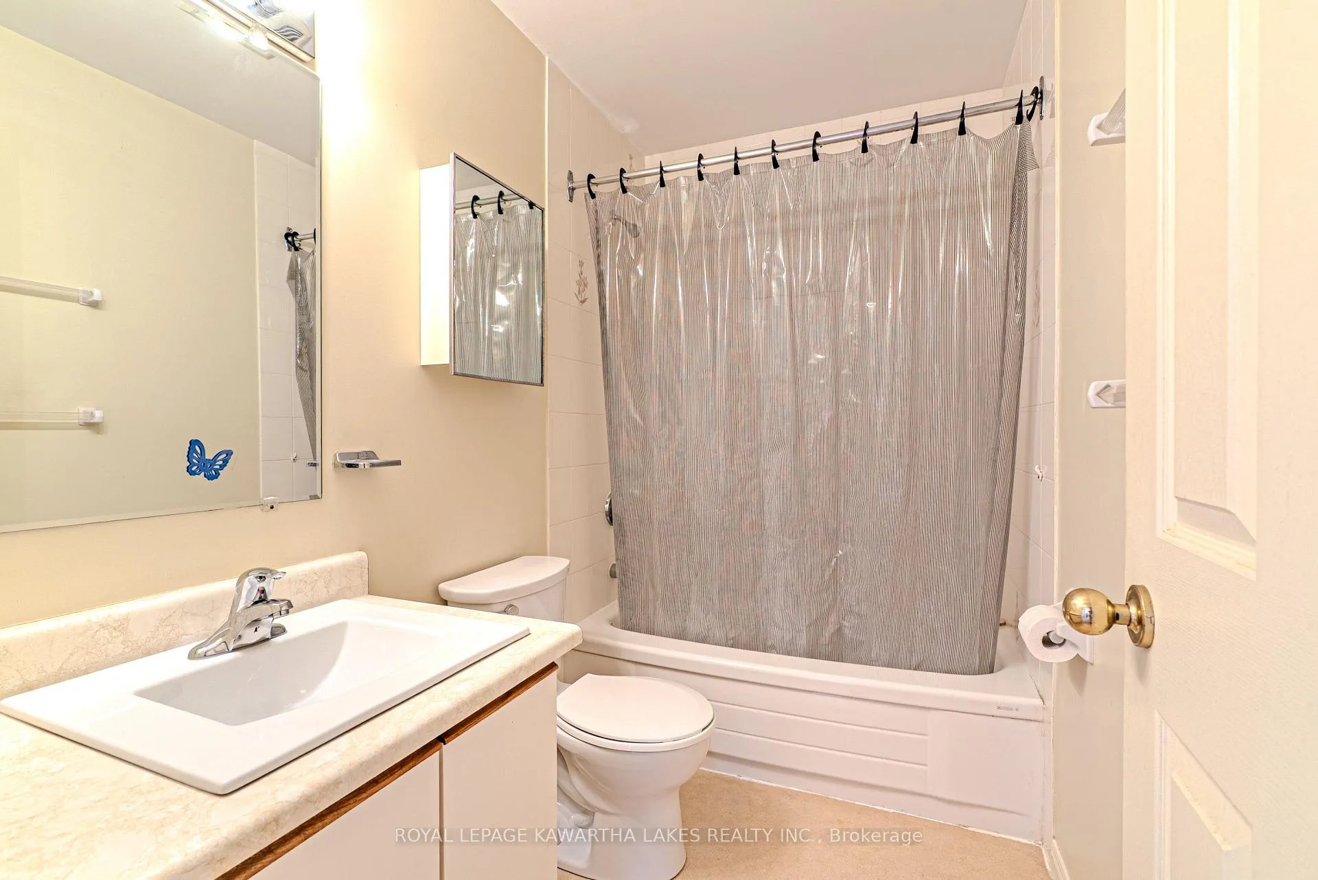Photo 24 of Unit 215, 2 Heritage Way, Kawartha Lakes, Lindsay — HOMEH