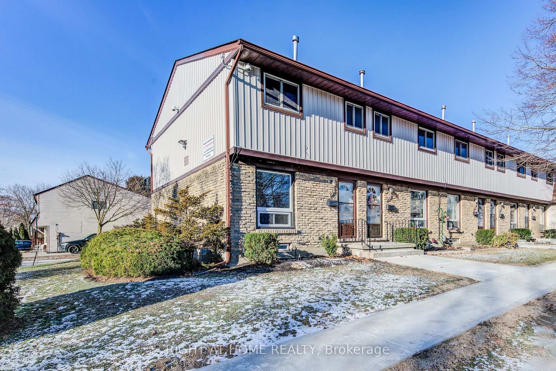 Photo 2 of Unit 54, 210 Glamis Road, Cambridge — HOMEH