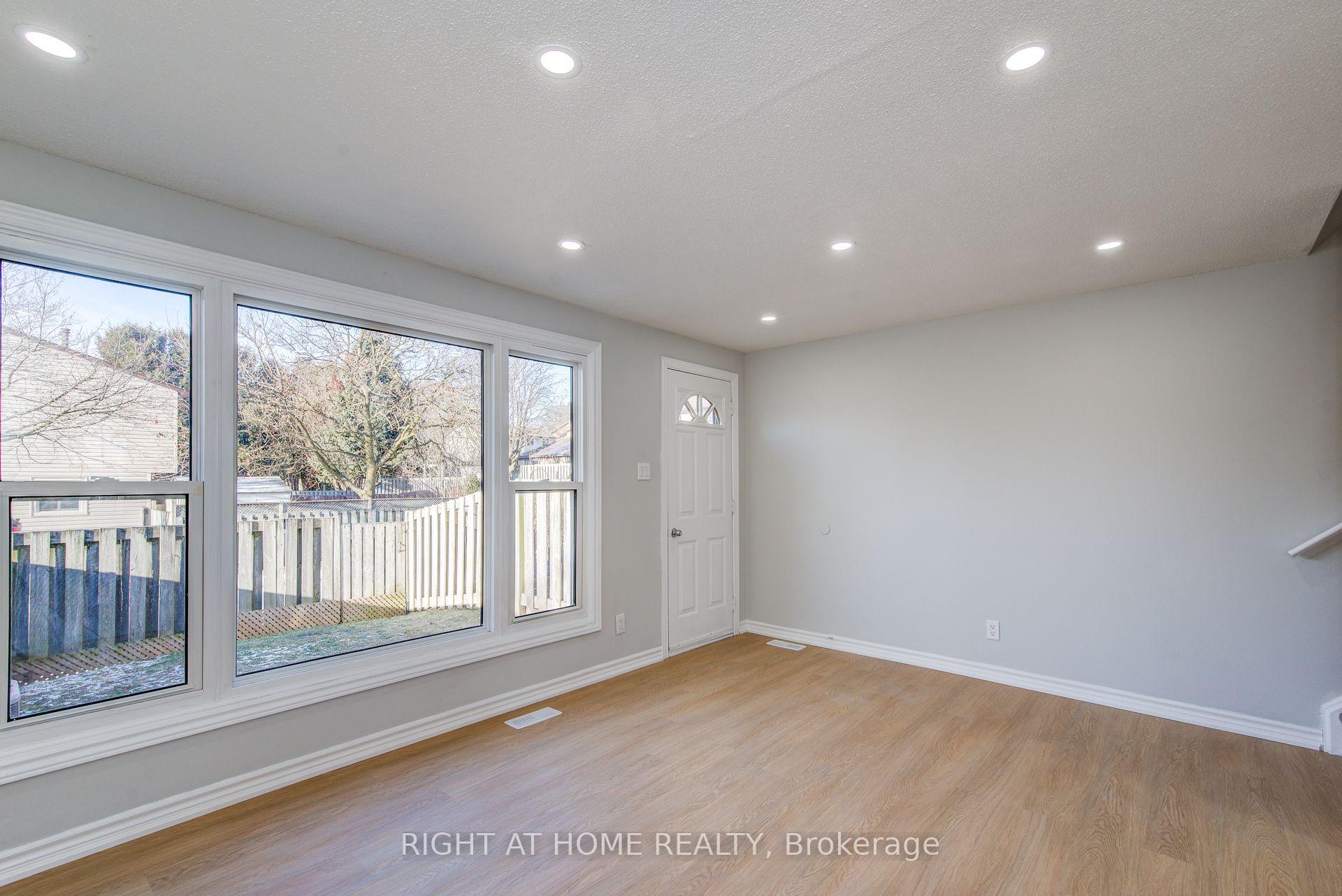 Photo 12 of Unit 54, 210 Glamis Road, Cambridge — HOMEH