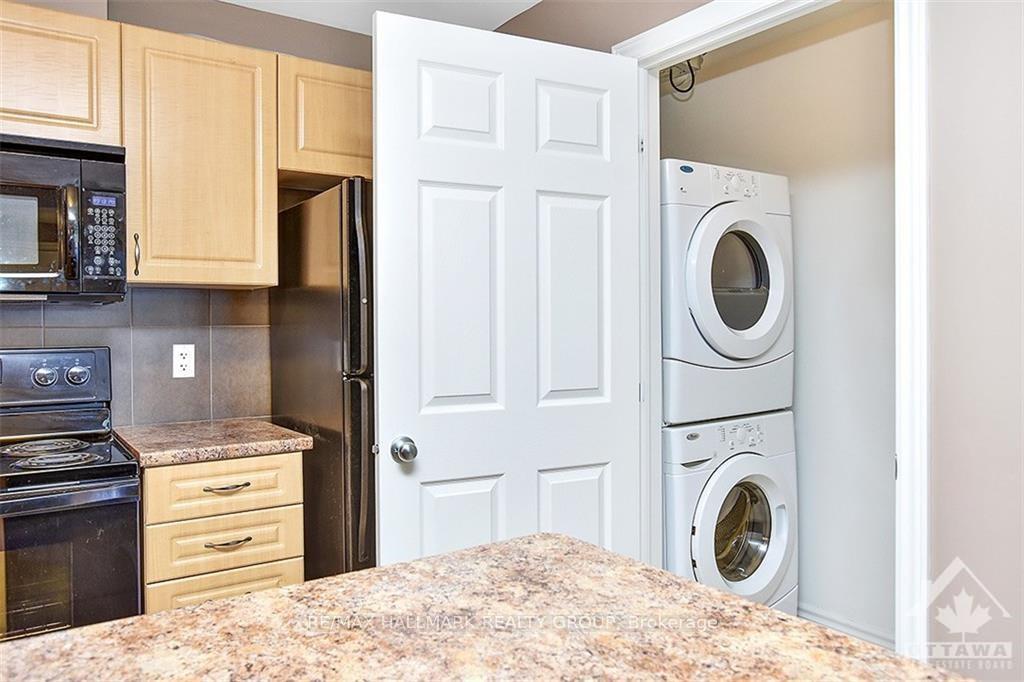 Photo 12 of Unit B, 139 Harthill Way, Ottawa, Barrhaven - Heritage Park — HOMEH