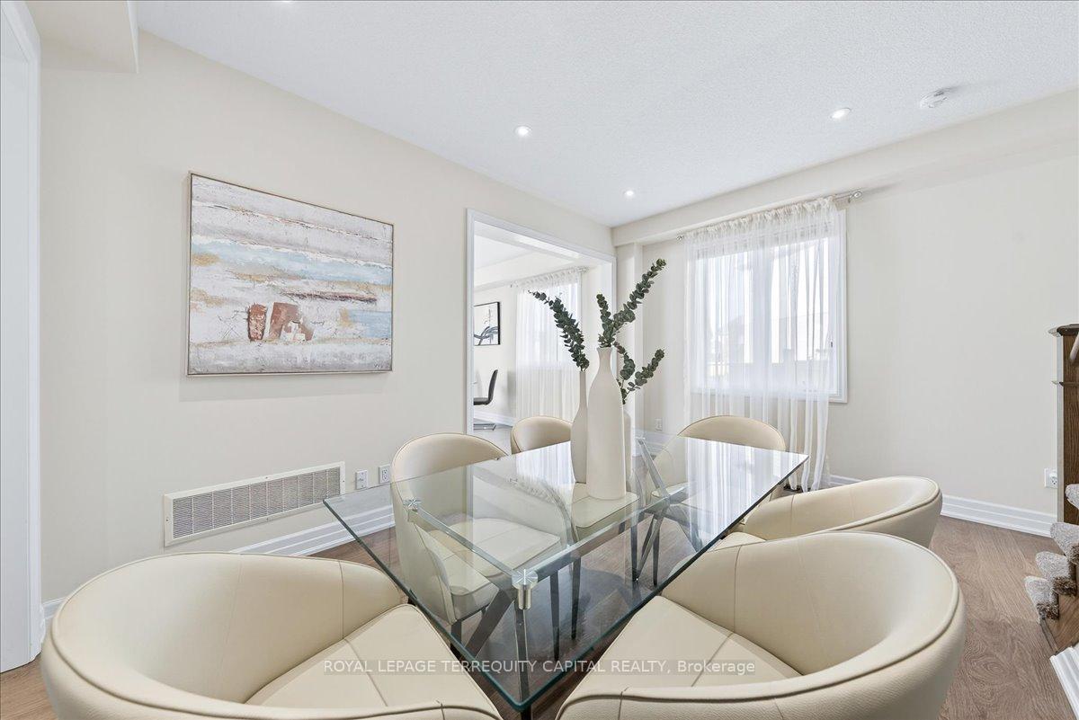 Photo 20 of 38 Hutton Crescent, Essa, Angus — HOMEH