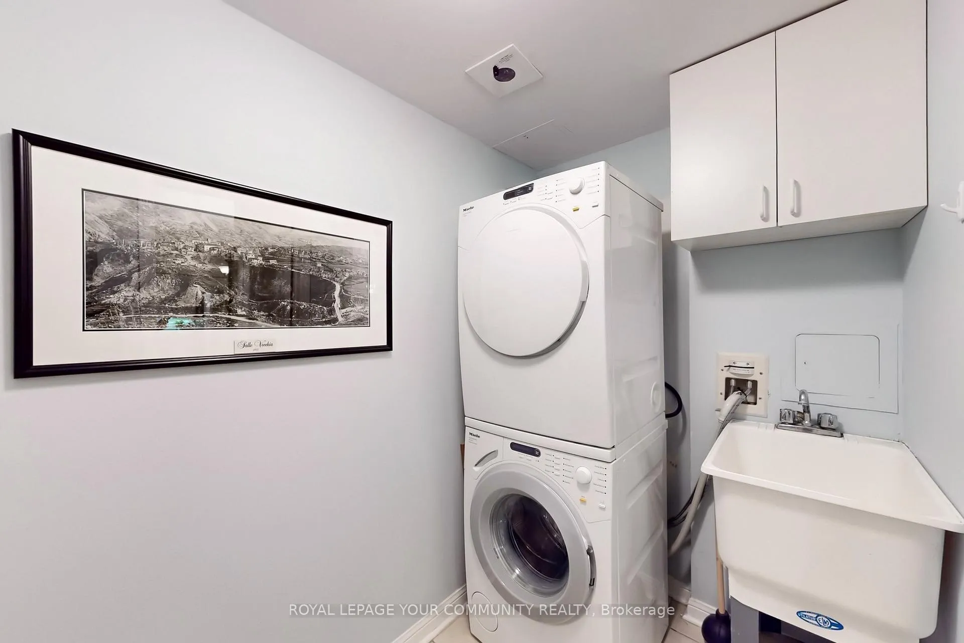 Photo 24 of Unit 114, 2502 Rutherford Road, Vaughan, Maple — HOMEH