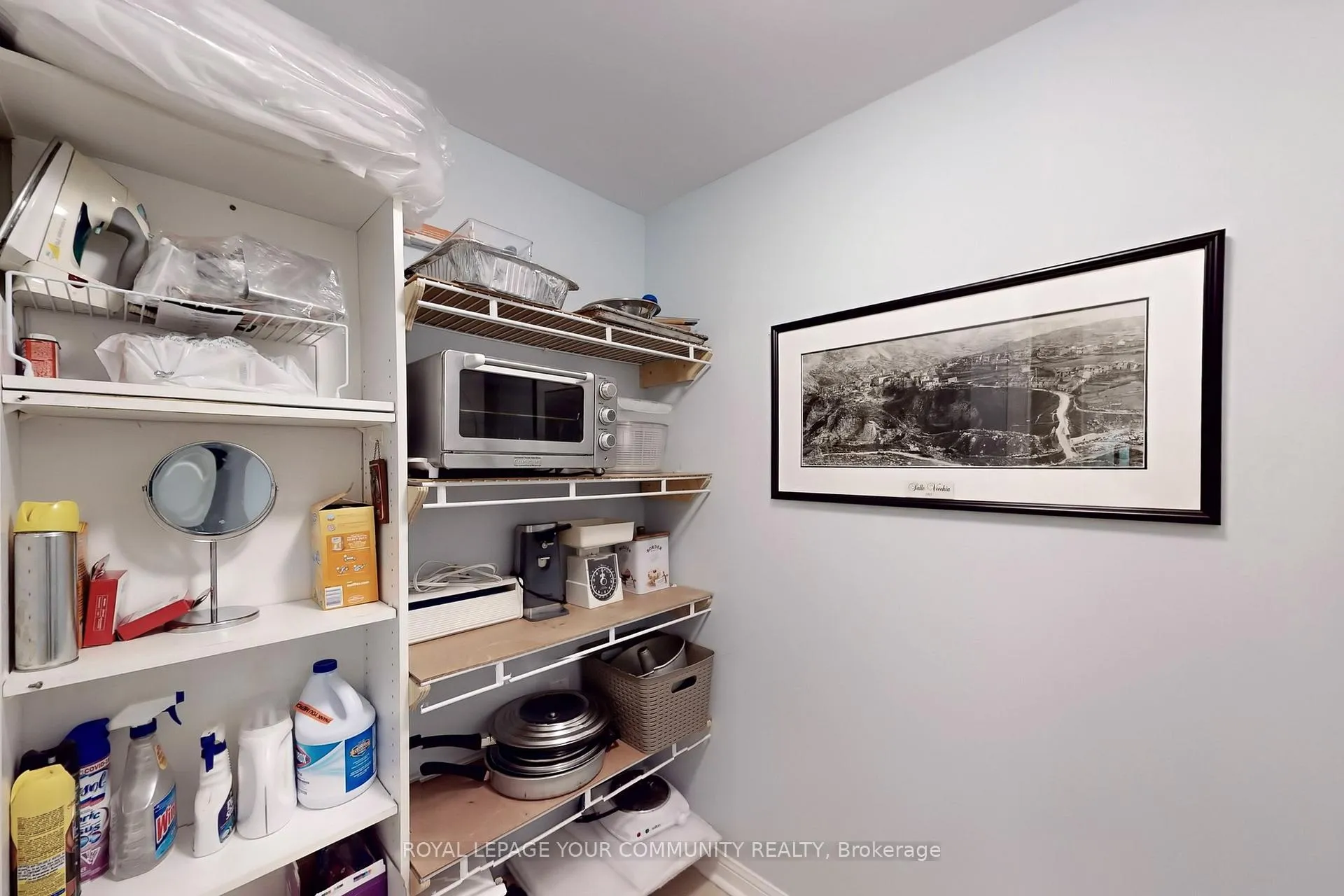 Photo 25 of Unit 114, 2502 Rutherford Road, Vaughan, Maple — HOMEH