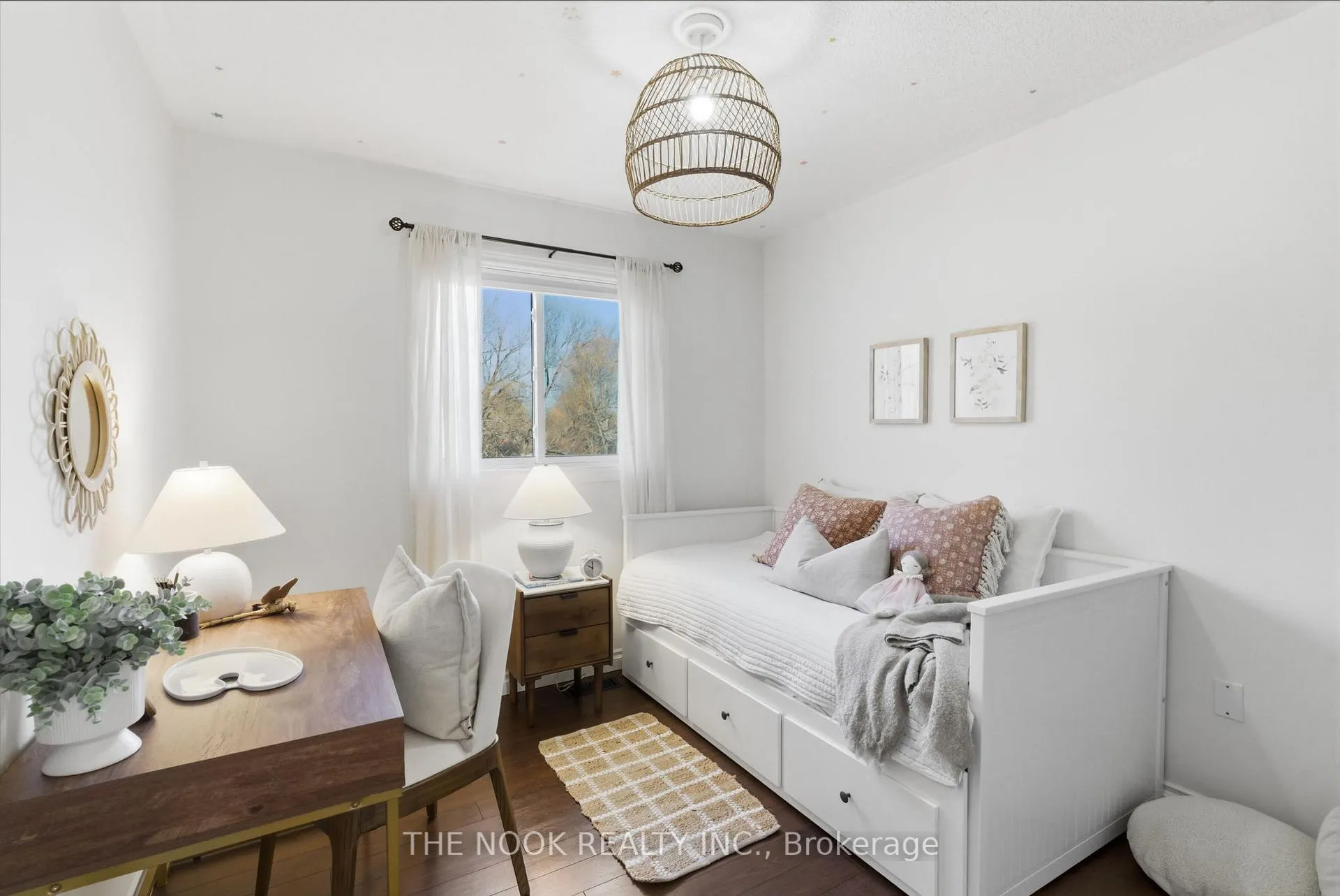 Photo 31 of 33 Abernethy Crescent, Clarington, Bowmanville — HOMEH
