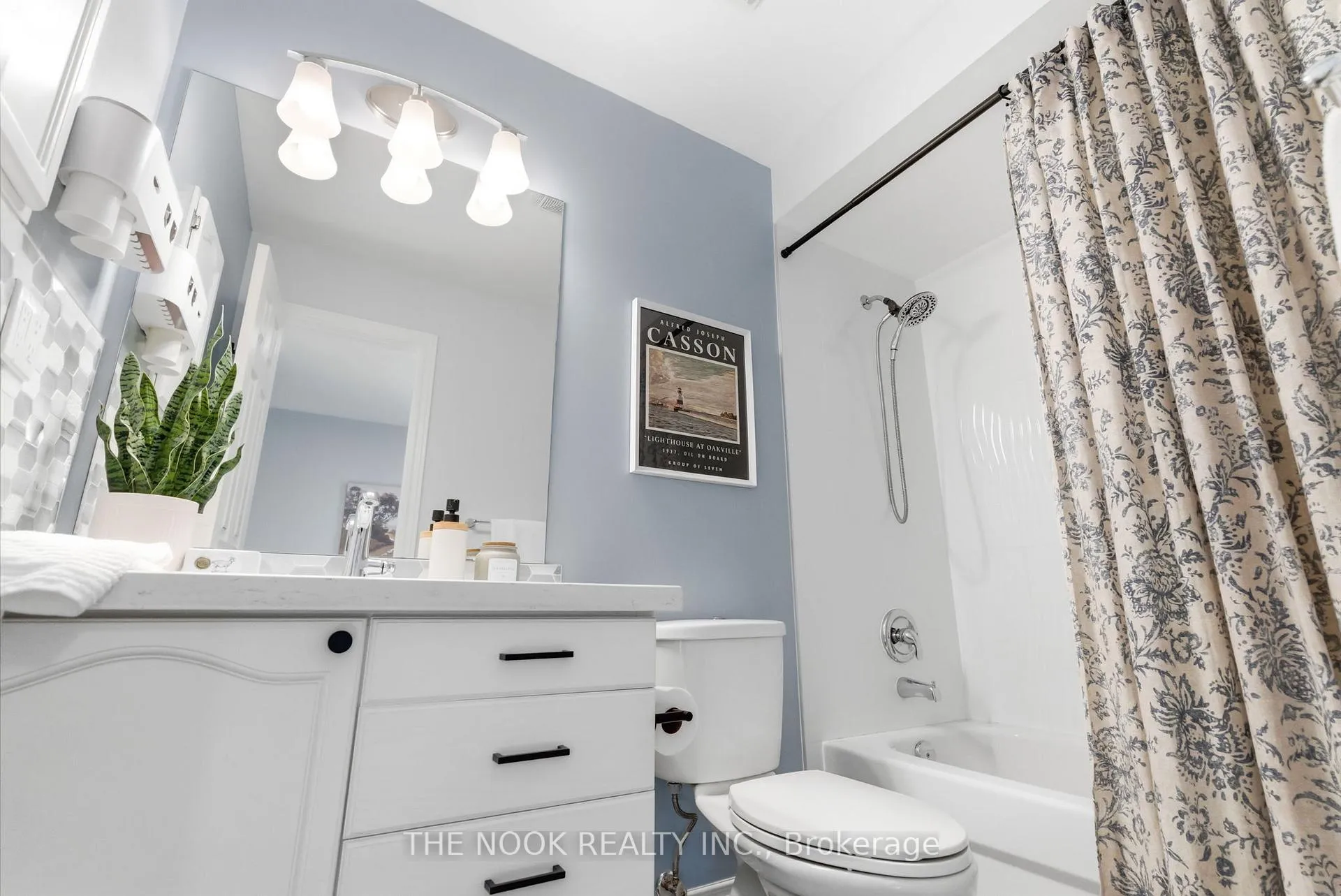 Photo 33 of 33 Abernethy Crescent, Clarington, Bowmanville — HOMEH