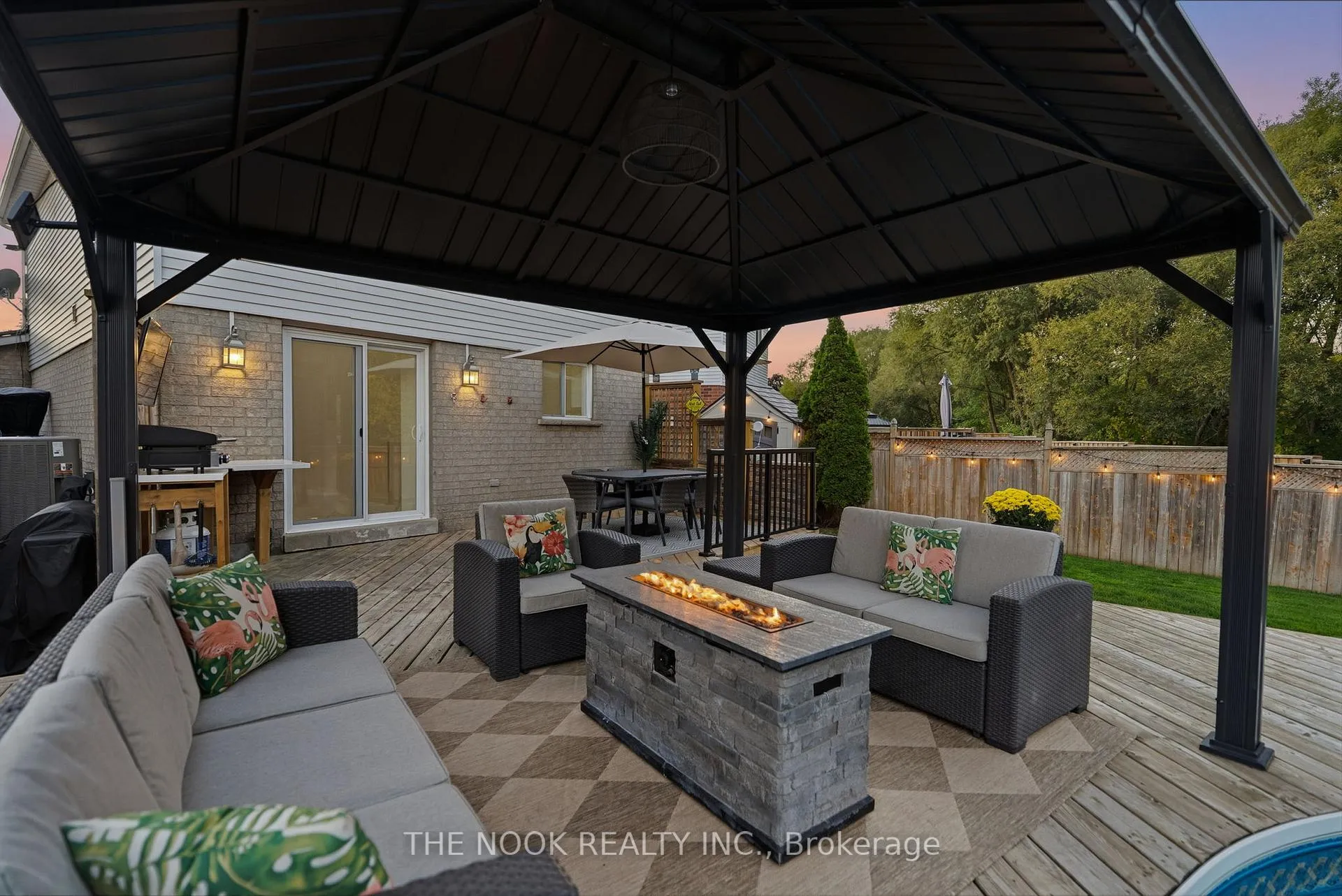 Photo 47 of 33 Abernethy Crescent, Clarington, Bowmanville — HOMEH