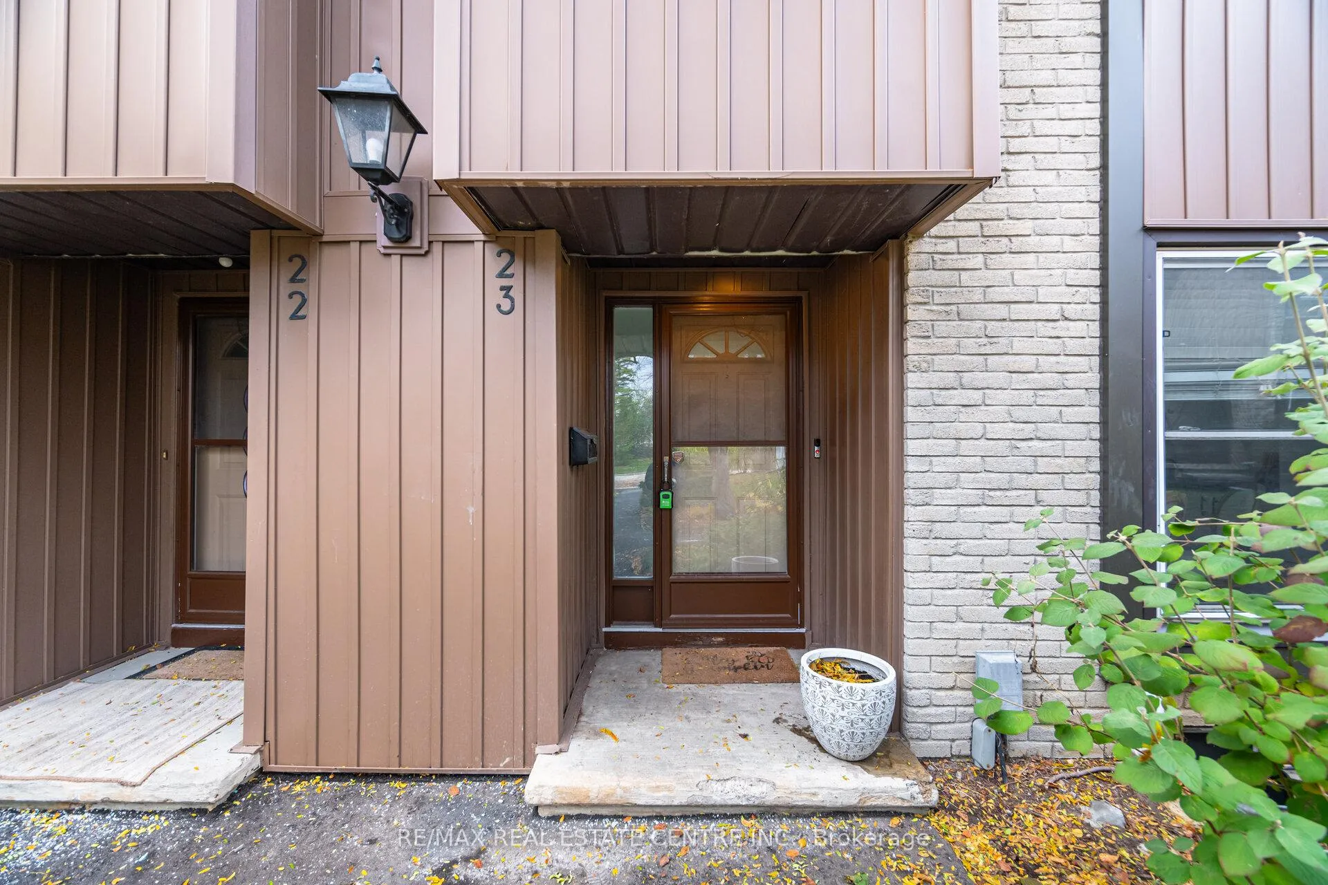 Photo 5 of Unit 23, 215 Glamis Road, Cambridge — HOMEH