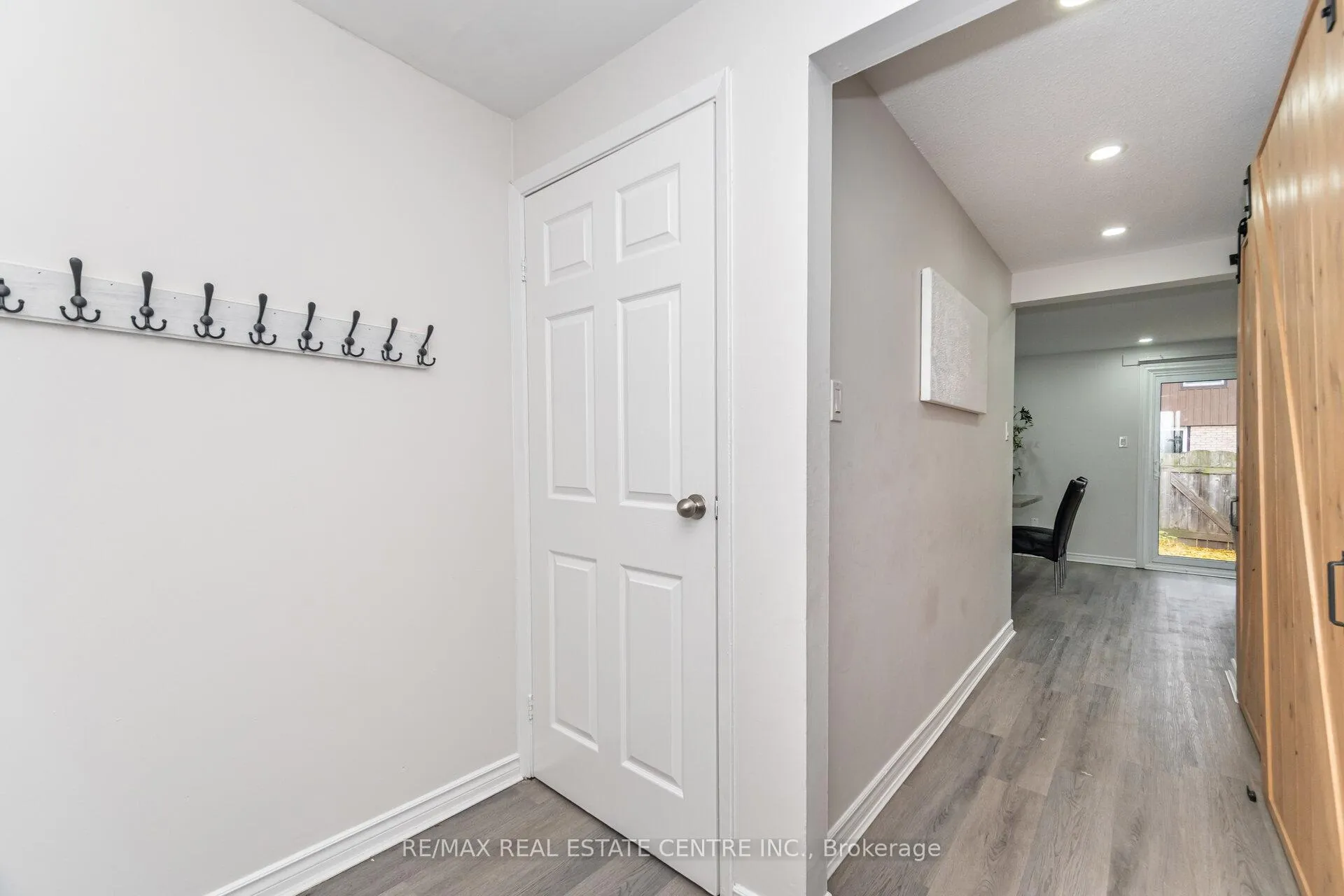Photo 7 of Unit 23, 215 Glamis Road, Cambridge — HOMEH