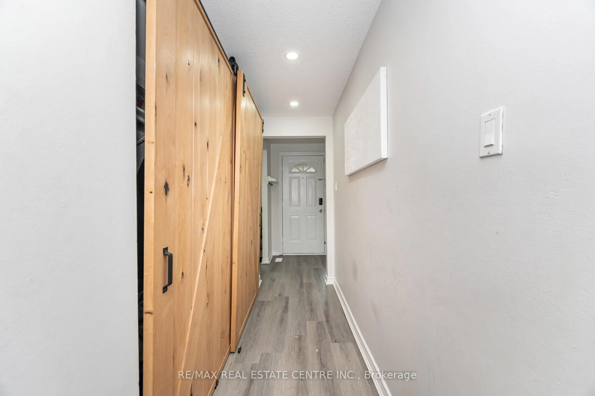 Photo 8 of Unit 23, 215 Glamis Road, Cambridge — HOMEH