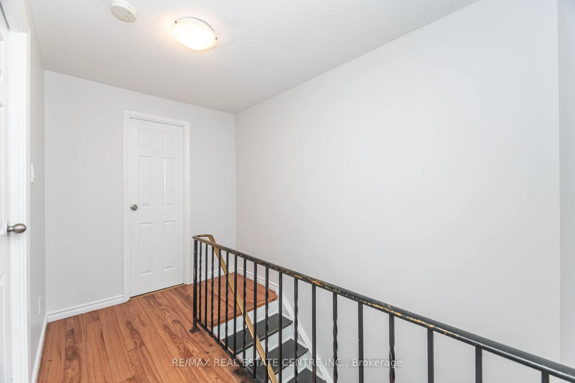 Photo 21 of Unit 23, 215 Glamis Road, Cambridge — HOMEH