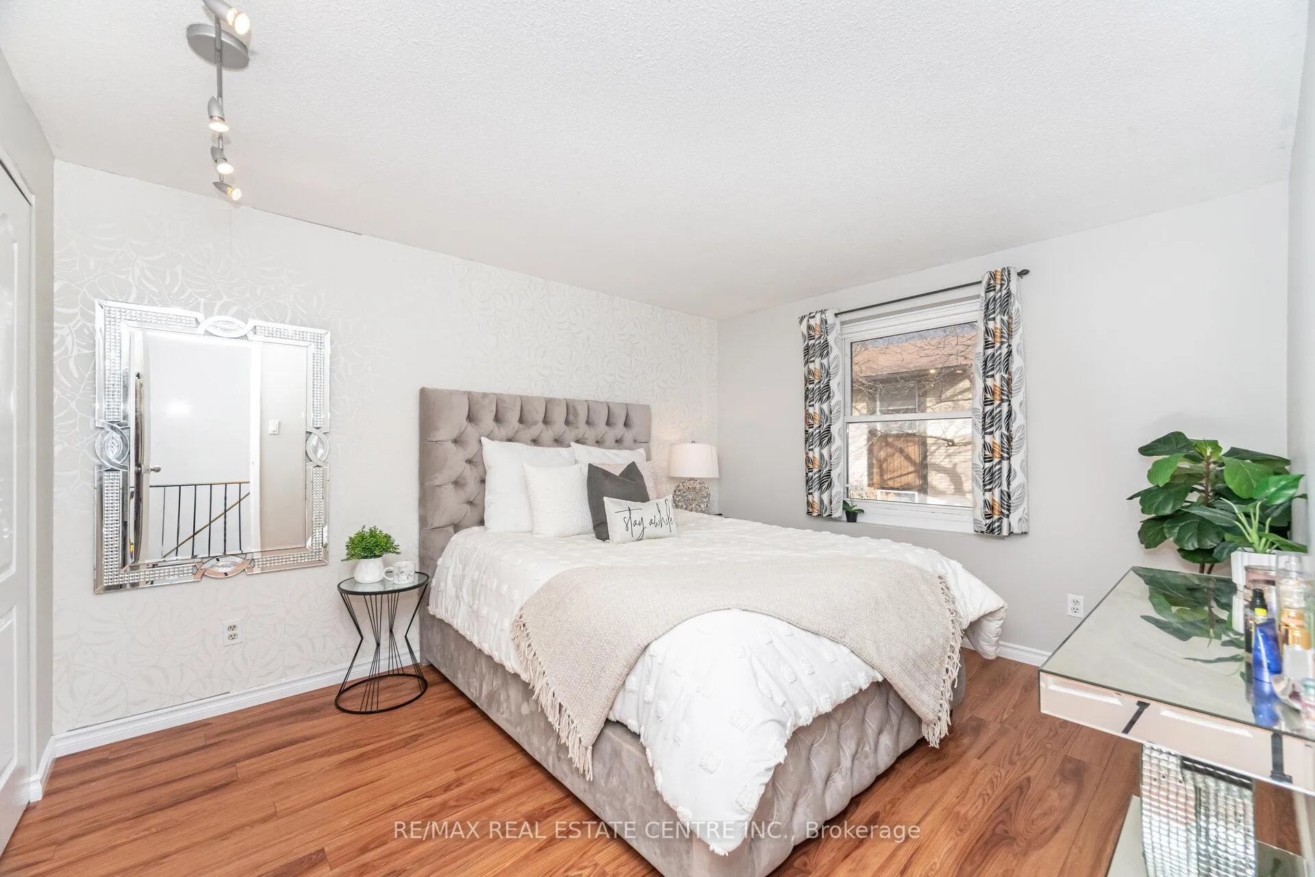 Photo 22 of Unit 23, 215 Glamis Road, Cambridge — HOMEH