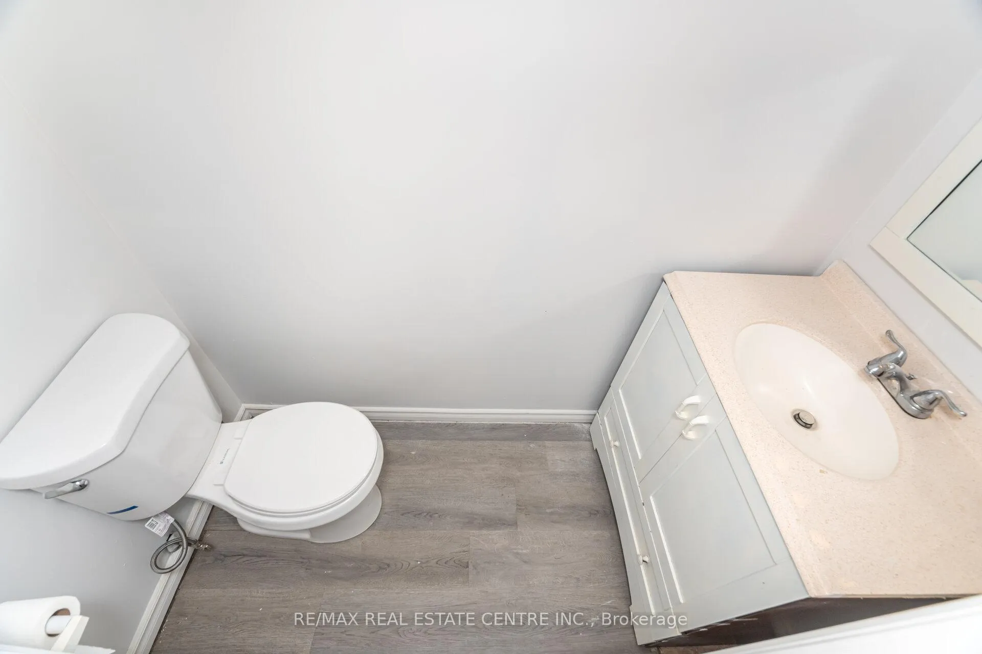 Photo 37 of Unit 23, 215 Glamis Road, Cambridge — HOMEH