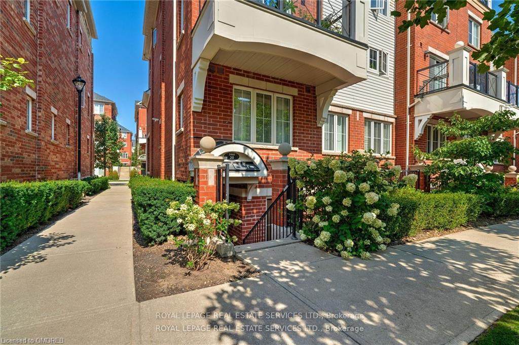 Photo 3 of Unit 20, 2460 Post Road, Oakville, River Oaks — HOMEH