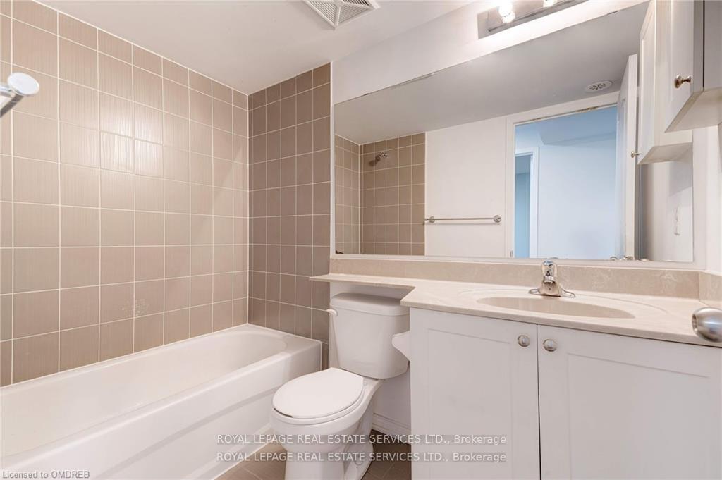 Photo 11 of Unit 20, 2460 Post Road, Oakville, River Oaks — HOMEH