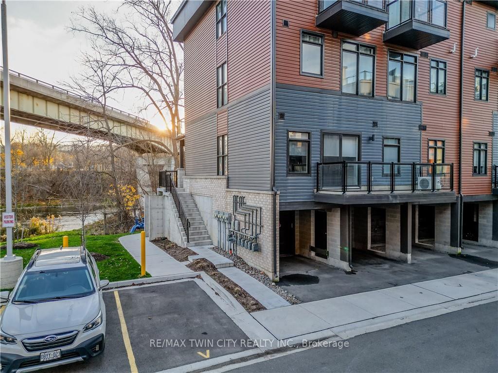 Photo 4 of Unit 17, 2 Willow Street, Brant, Paris — HOMEH