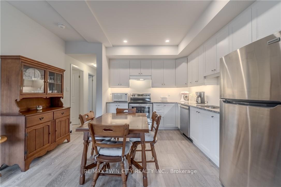 Photo 11 of Unit 17, 2 Willow Street, Brant, Paris — HOMEH