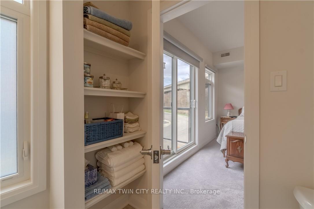 Photo 20 of Unit 17, 2 Willow Street, Brant, Paris — HOMEH