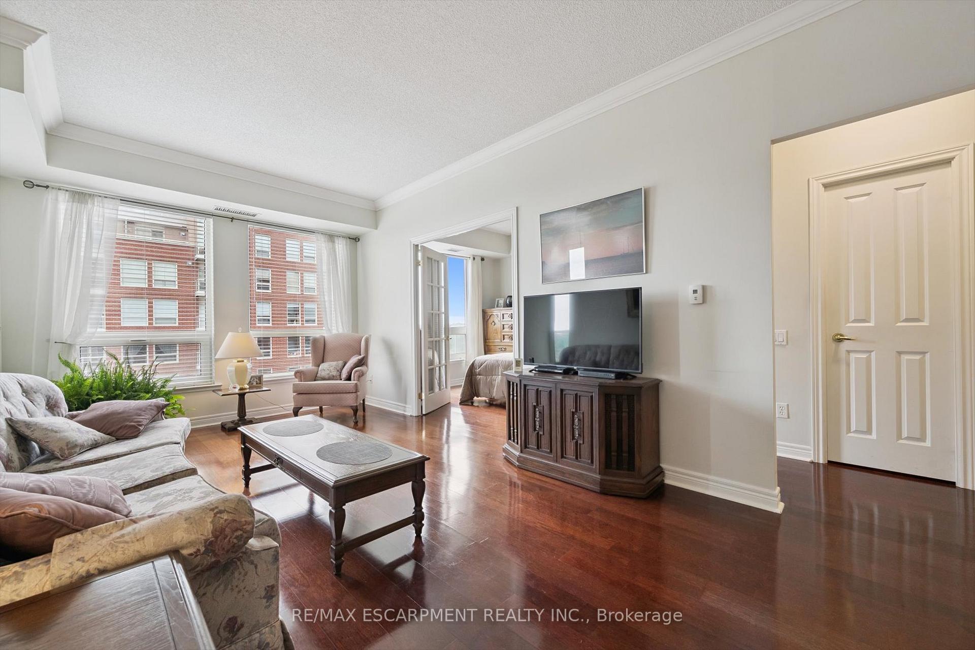 Photo 12 of Unit 704, 60 Old Mill Road, Oakville, Old Oakville — HOMEH