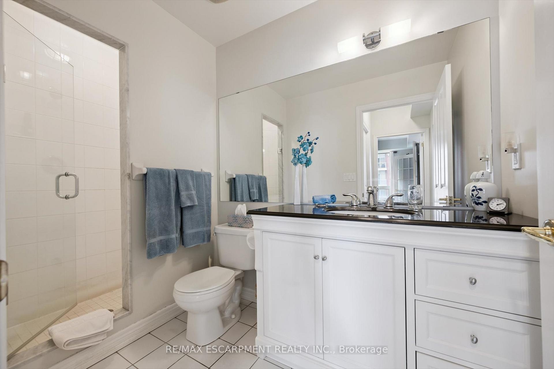 Photo 15 of Unit 704, 60 Old Mill Road, Oakville, Old Oakville — HOMEH