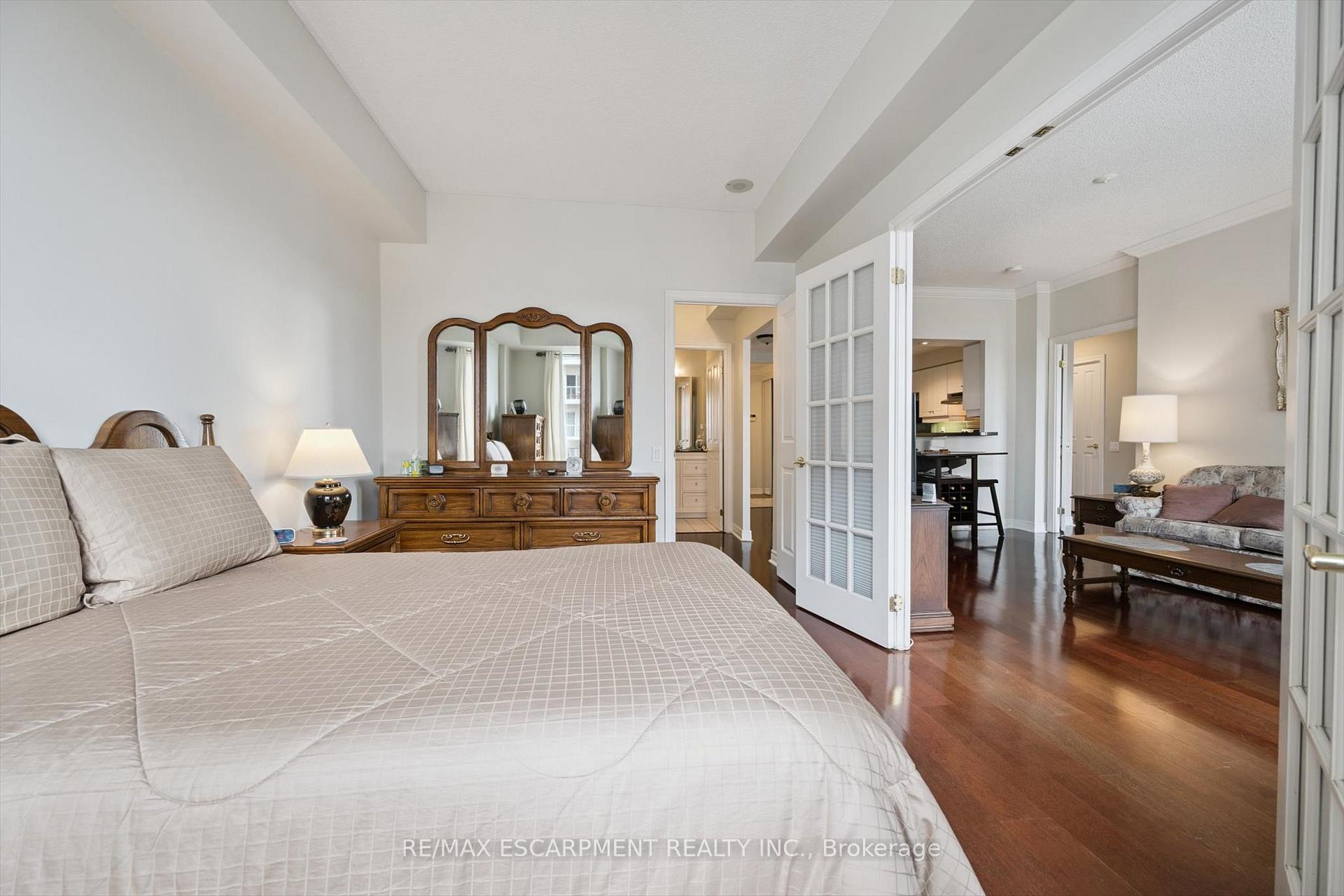 Photo 22 of Unit 704, 60 Old Mill Road, Oakville, Old Oakville — HOMEH