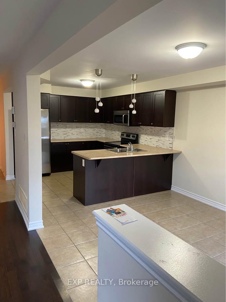 Photo 6 of 133 Worden Drive, Clarington, Courtice — HOMEH