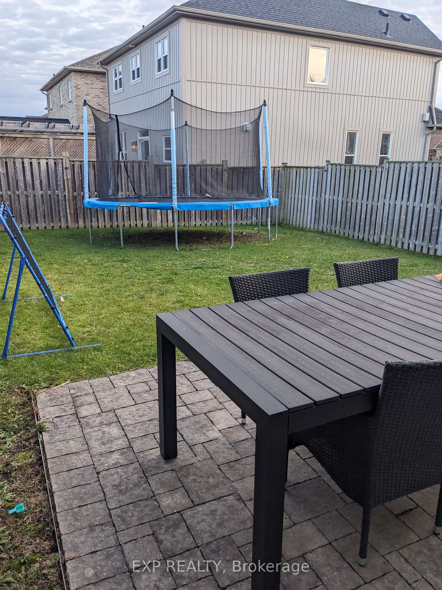 Photo 21 of 133 Worden Drive, Clarington, Courtice — HOMEH