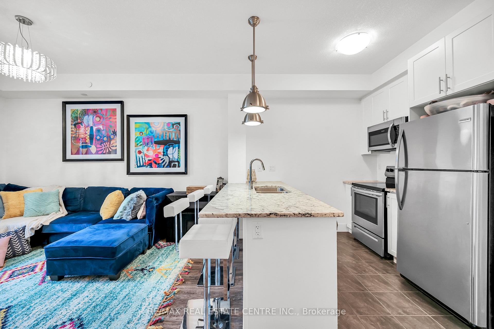 Photo 6 of Unit 222, 101 Shoreview Place, Hamilton, Lakeshore — HOMEH