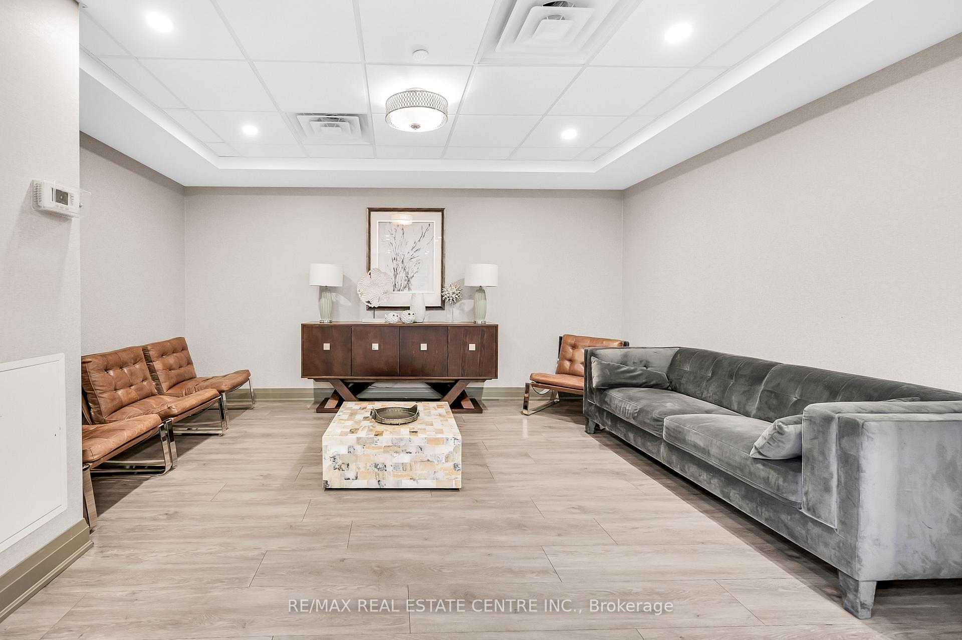 Photo 28 of Unit 222, 101 Shoreview Place, Hamilton, Lakeshore — HOMEH