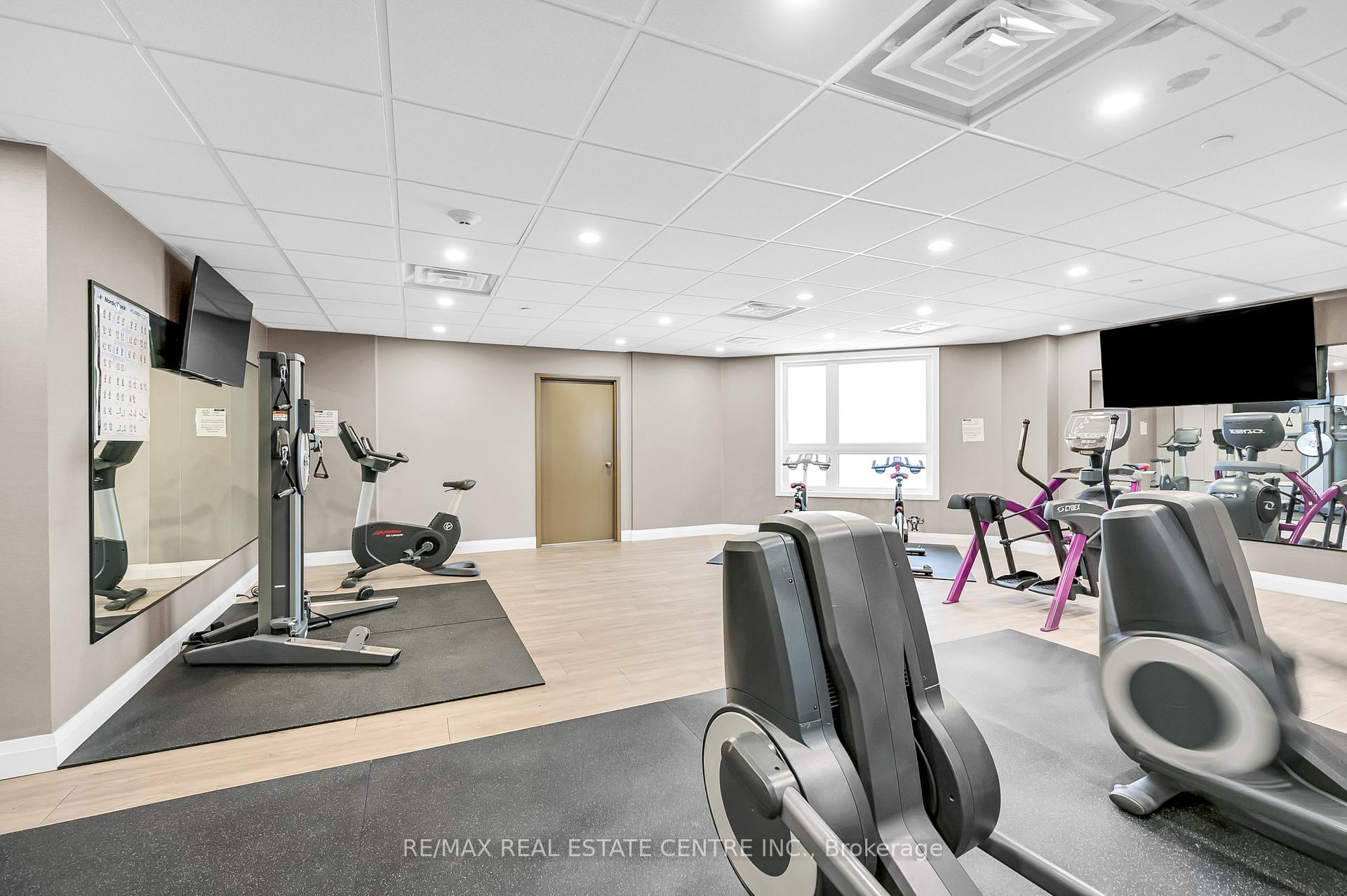 Photo 30 of Unit 222, 101 Shoreview Place, Hamilton, Lakeshore — HOMEH