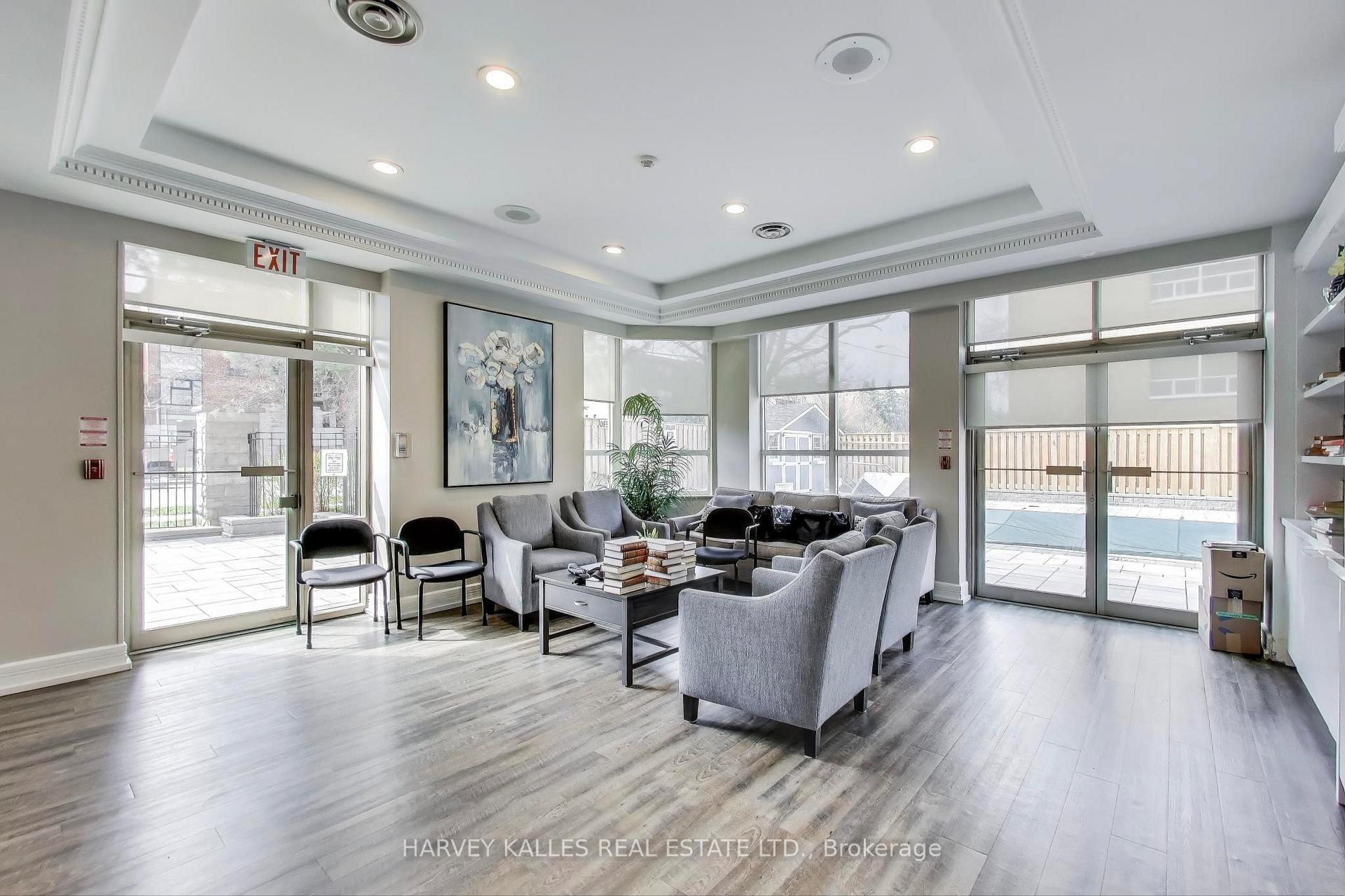 Photo 8 of Unit 803, 265 Ridley Boulevard, Toronto, Bedford Park-Nortown — HOMEH