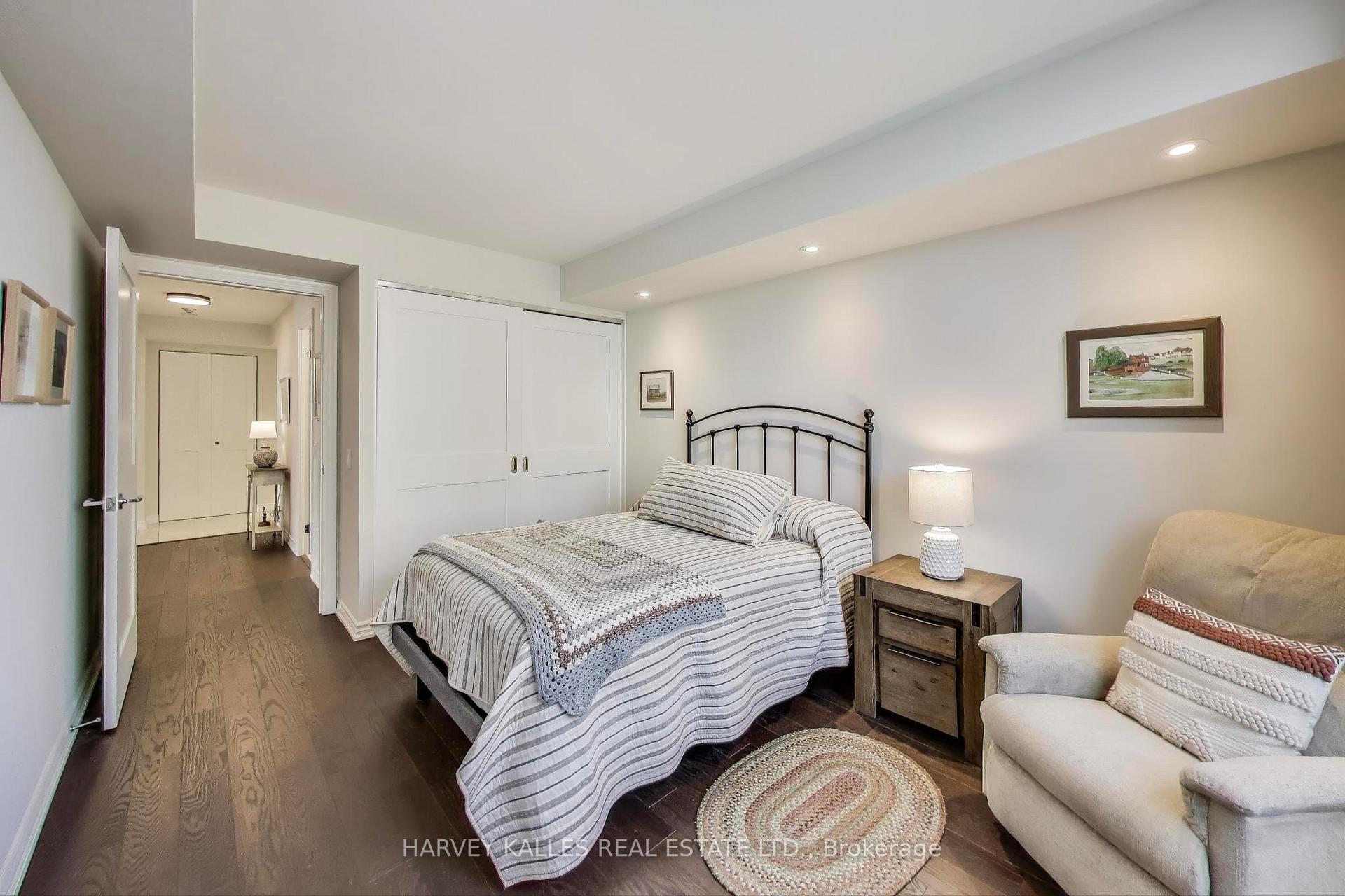 Photo 25 of Unit 803, 265 Ridley Boulevard, Toronto, Bedford Park-Nortown — HOMEH