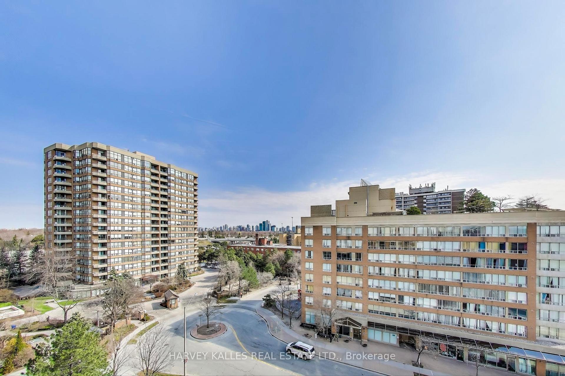 Photo 29 of Unit 803, 265 Ridley Boulevard, Toronto, Bedford Park-Nortown — HOMEH