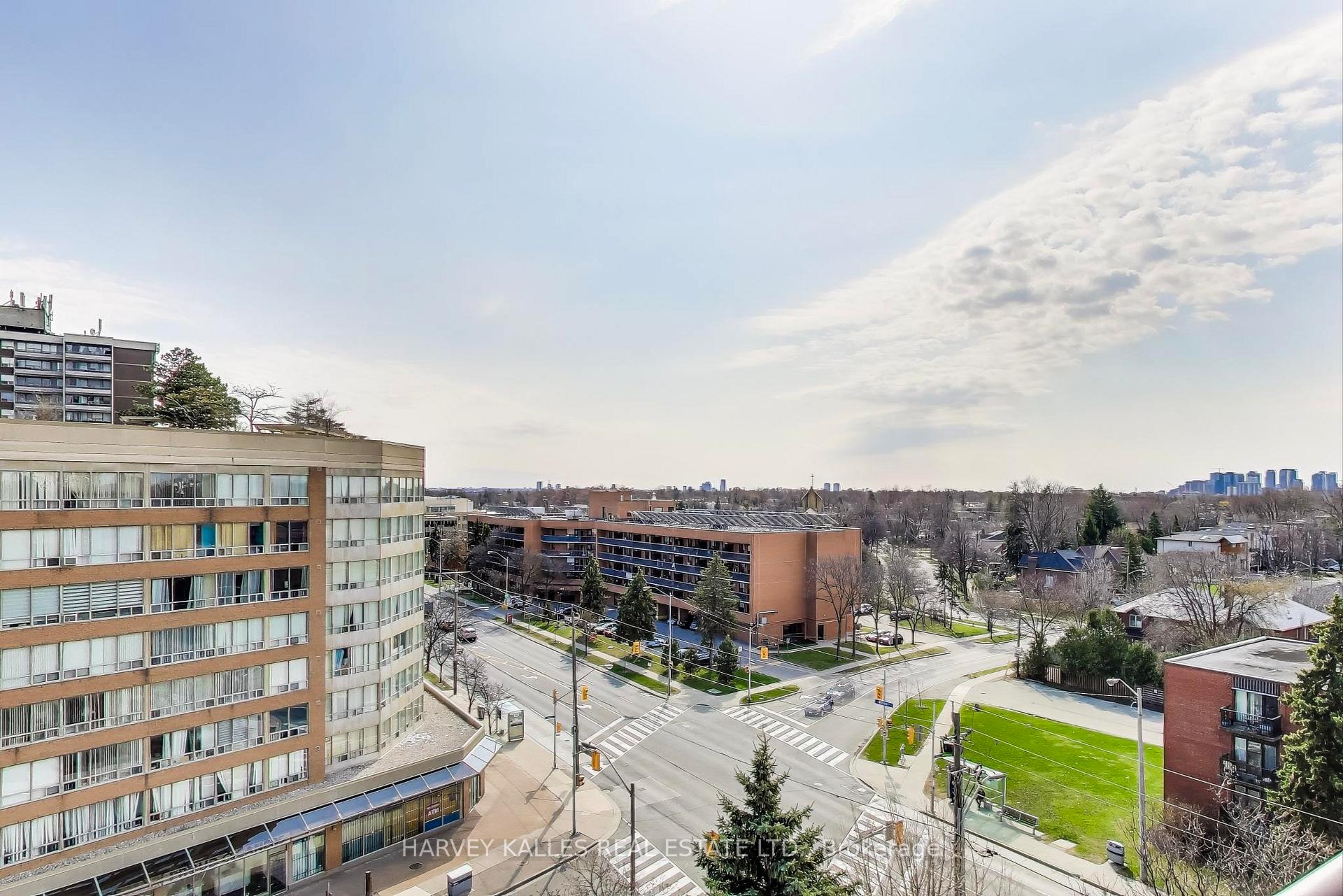 Photo 30 of Unit 803, 265 Ridley Boulevard, Toronto, Bedford Park-Nortown — HOMEH