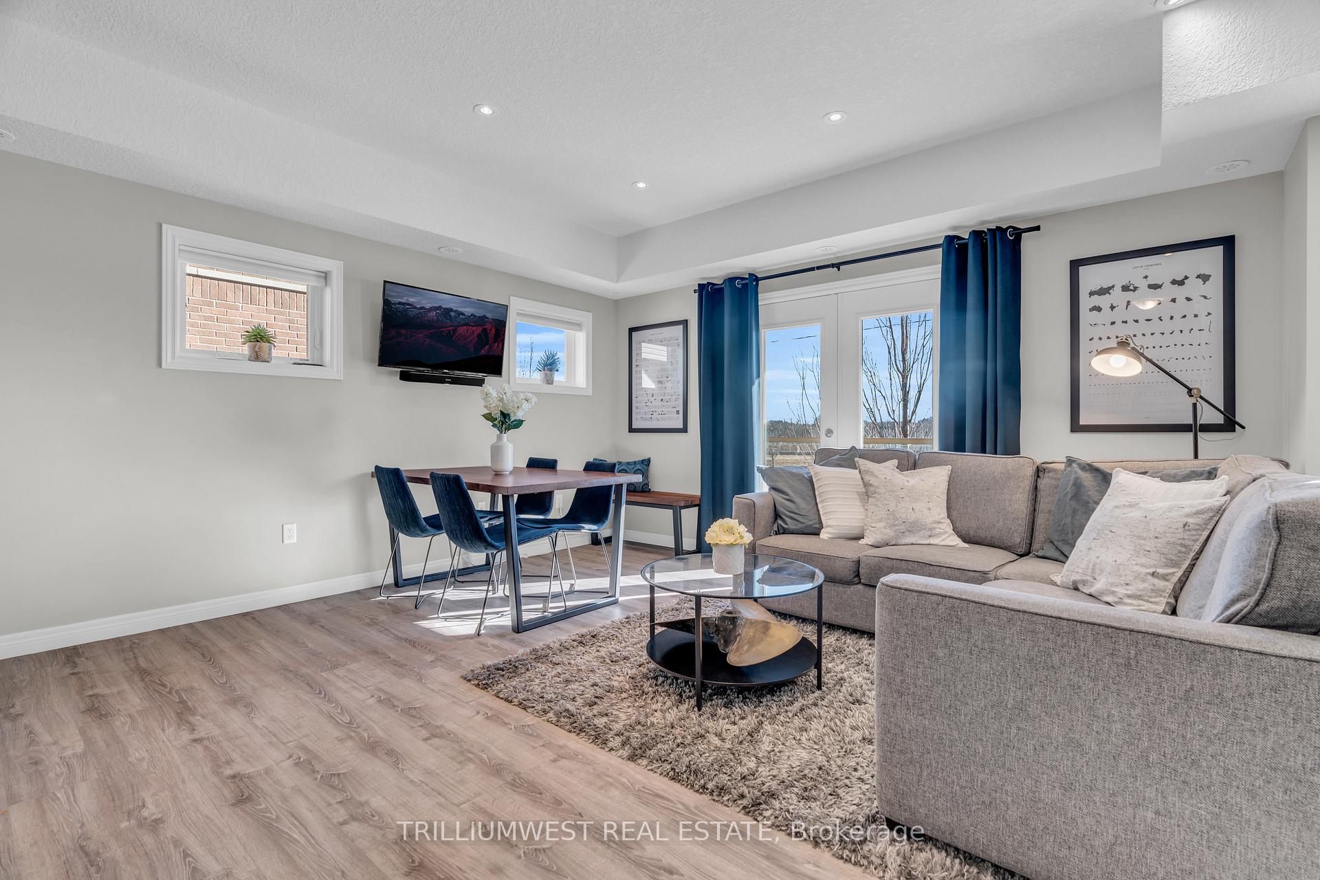 Photo 4 of Unit B, 1114 Fairway Road, Kitchener — HOMEH