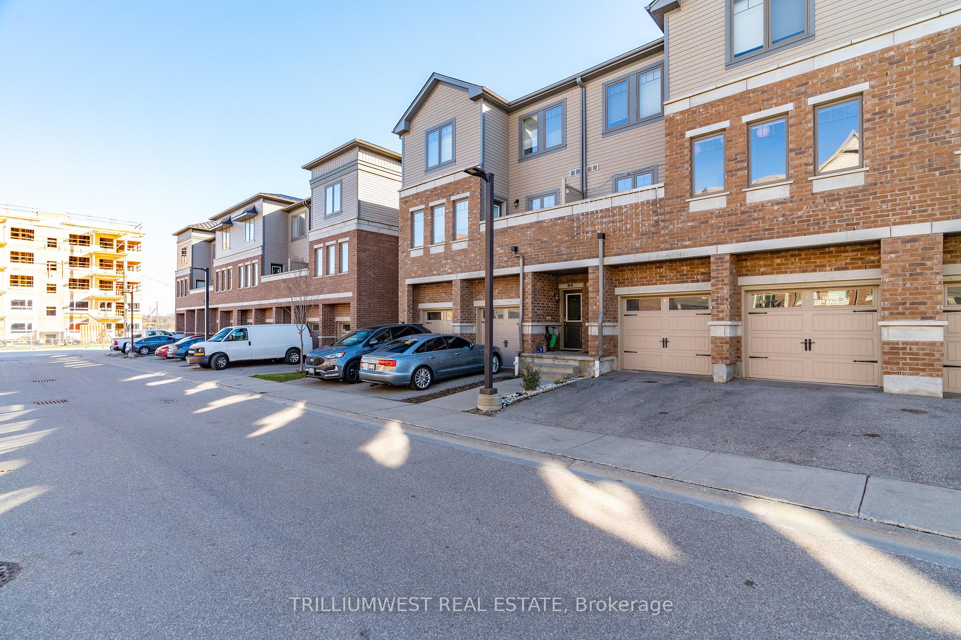 Photo 30 of Unit B, 1114 Fairway Road, Kitchener — HOMEH