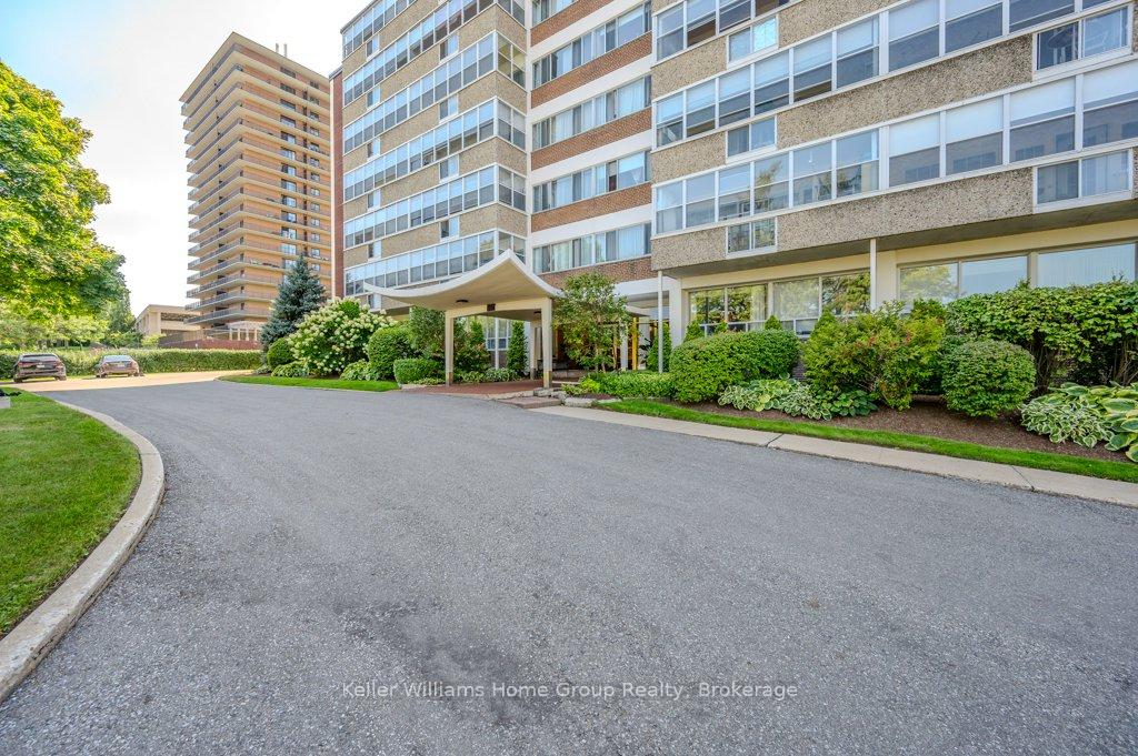 Photo 6 of Unit 505, 45 Westmount Road N, Waterloo — HOMEH