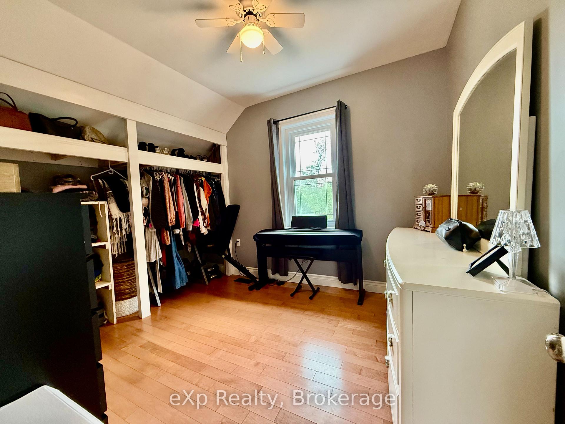 Photo 16 of 28 King Street, Brockton — HOMEH